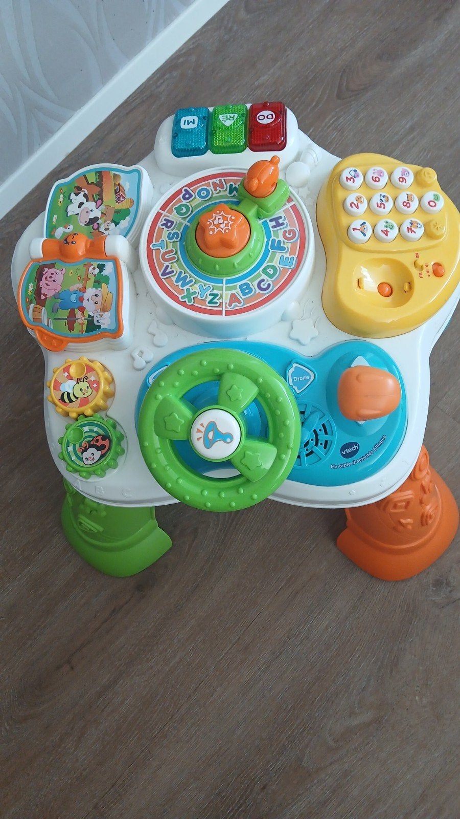 VTech Baby Speeltafel met Licht en Geluid, Kinderen en Baby's, Ophalen, Zo goed als nieuw, Overige typen, Met licht