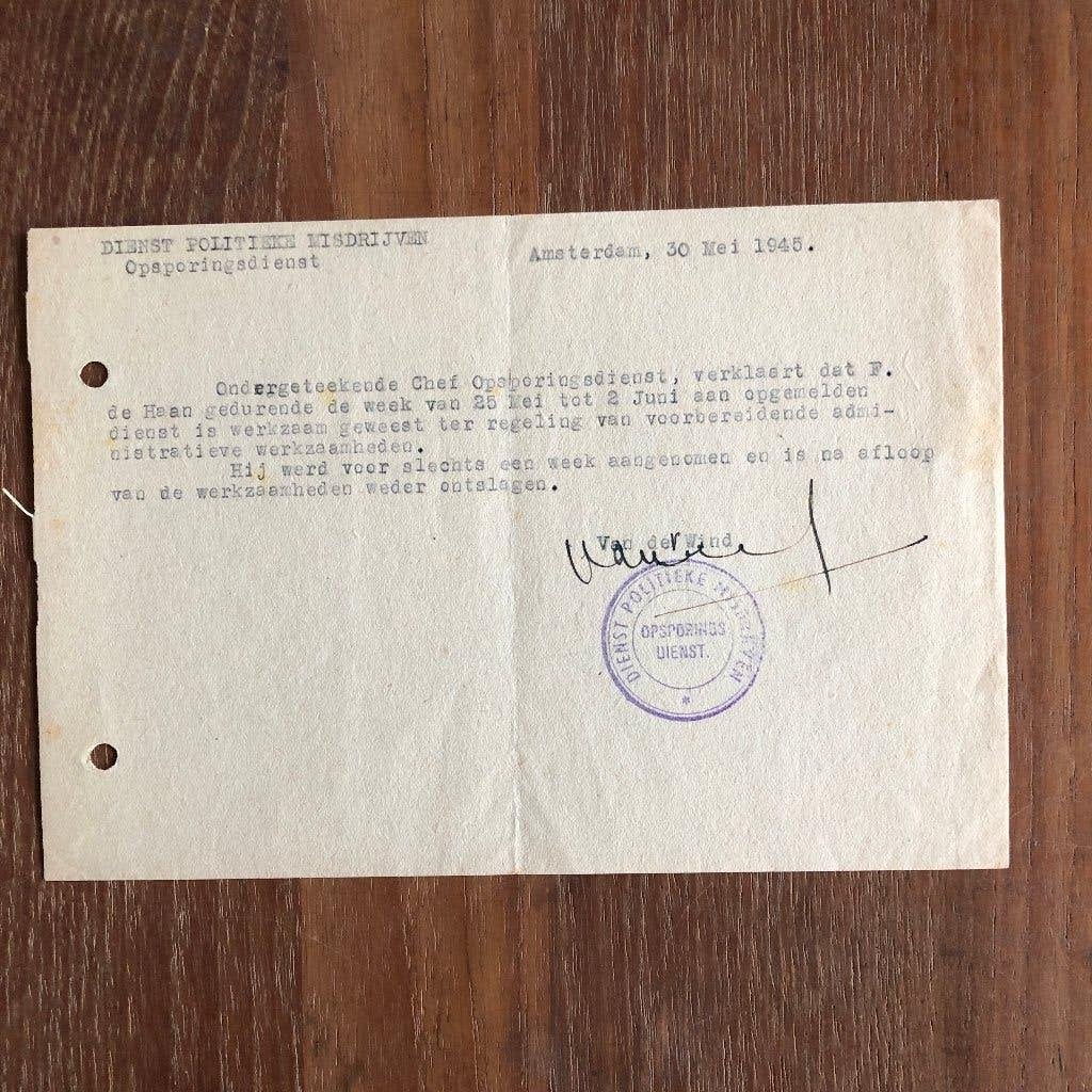 Twee originele documenten uit de Tweede Wereldoorlog, uitge-, Politieke Opsporingsdienst / Militaire Commissaris, Ophalen of Verzenden
