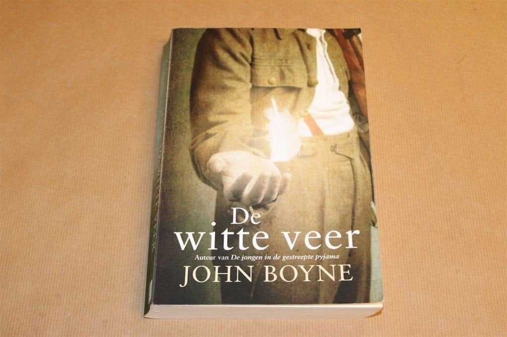 De Witte Veer — John Boyne — Liefde & Verraad in WO1, Ophalen of Verzenden, Gelezen