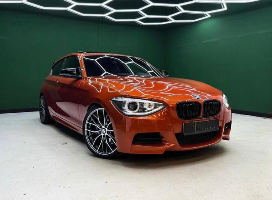 BMW 1-Serie 3.0 M135i 3DR Xdrive AUT 2013, 1490 kg, Overige kleuren, 320 pk, Bedrijf