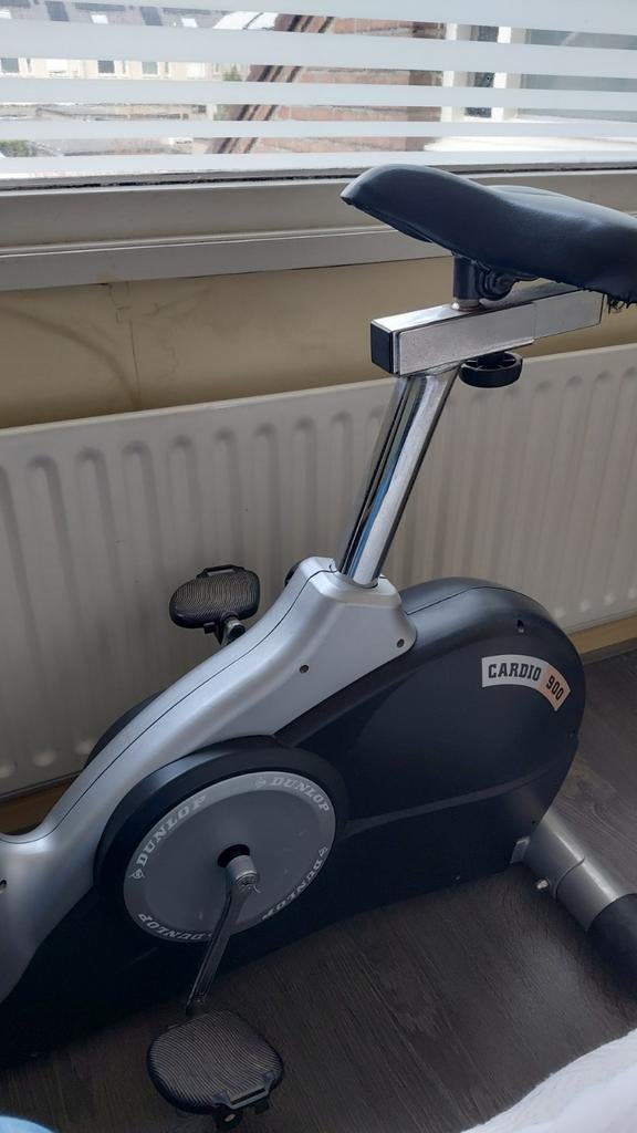 Hometrainer Dunlop Cardio 900 - Goede staat, Sport en Fitness, Fitnessapparatuur, Gebruikt, Ophalen of Verzenden, Metaal, Benen