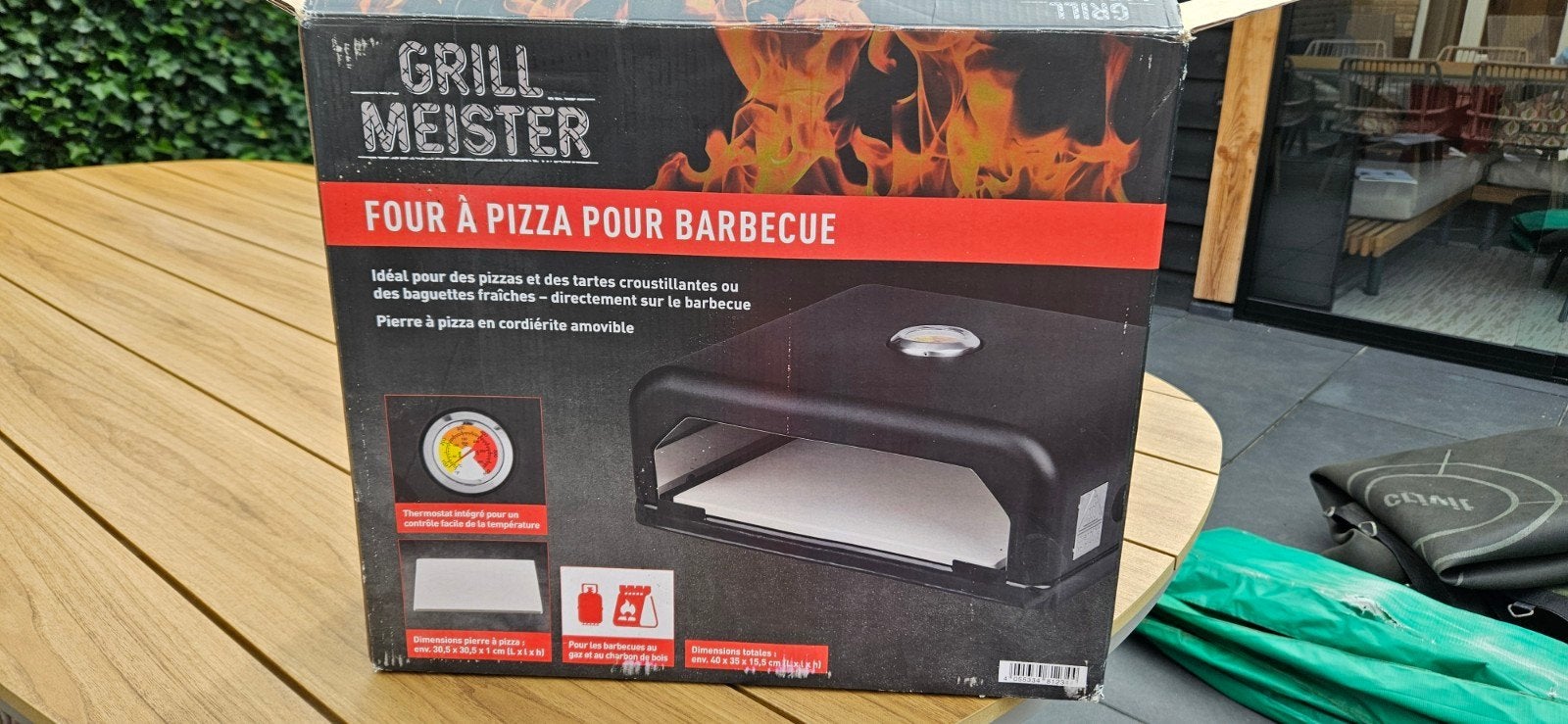 Pizza oven, Ophalen