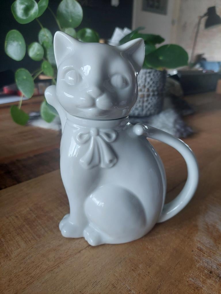 Witte Kat Theepot / Melkkan - Decoratief en Functioneel, Ophalen of Verzenden, Zo goed als nieuw