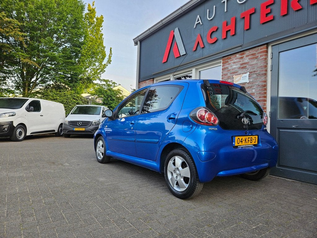 Toyota Aygo 1.0-12V Dynamic Blue Automaat! Airco! 5-Deurs! N, Gebruikt, Origineel Nederlands, Bedrijf, Euro 4