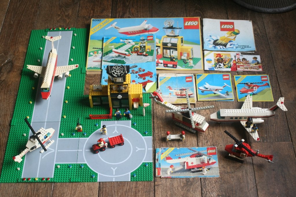 Lego luchthaven 6392 + 3 gratis sets + handleiding, Ophalen, Gebruikt, Lego, Compleet