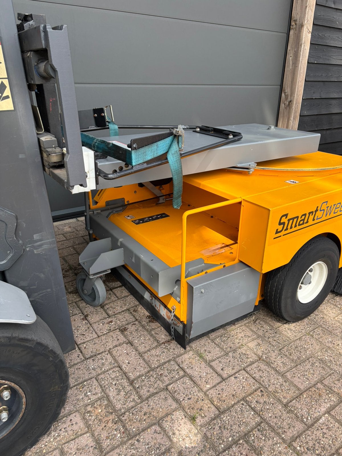 SmartSweep | Veegmachine heftruck/shovel aanbouw, Ophalen of Verzenden, Gebruikt, SmartSweep