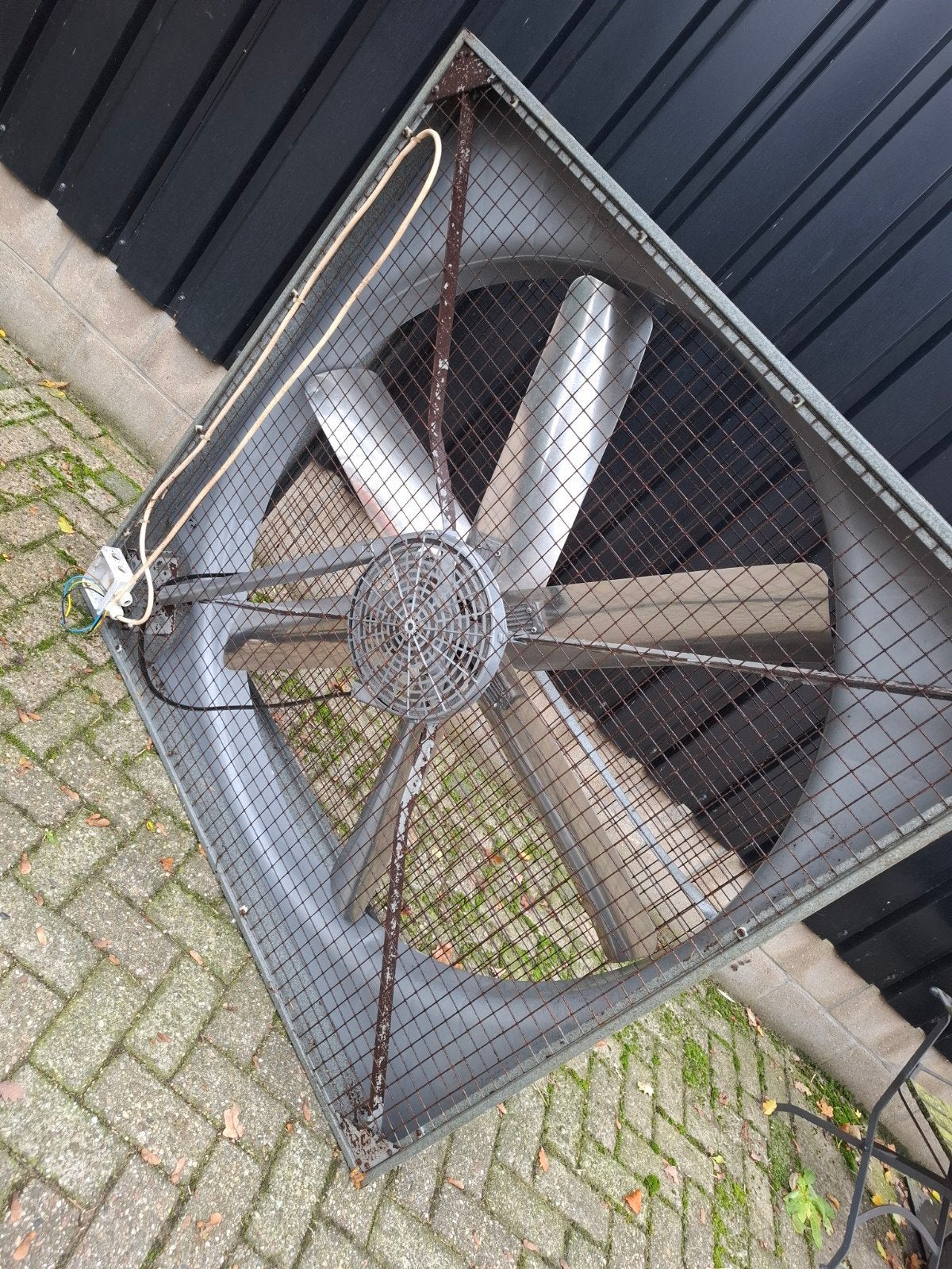 stalventilator, Ophalen