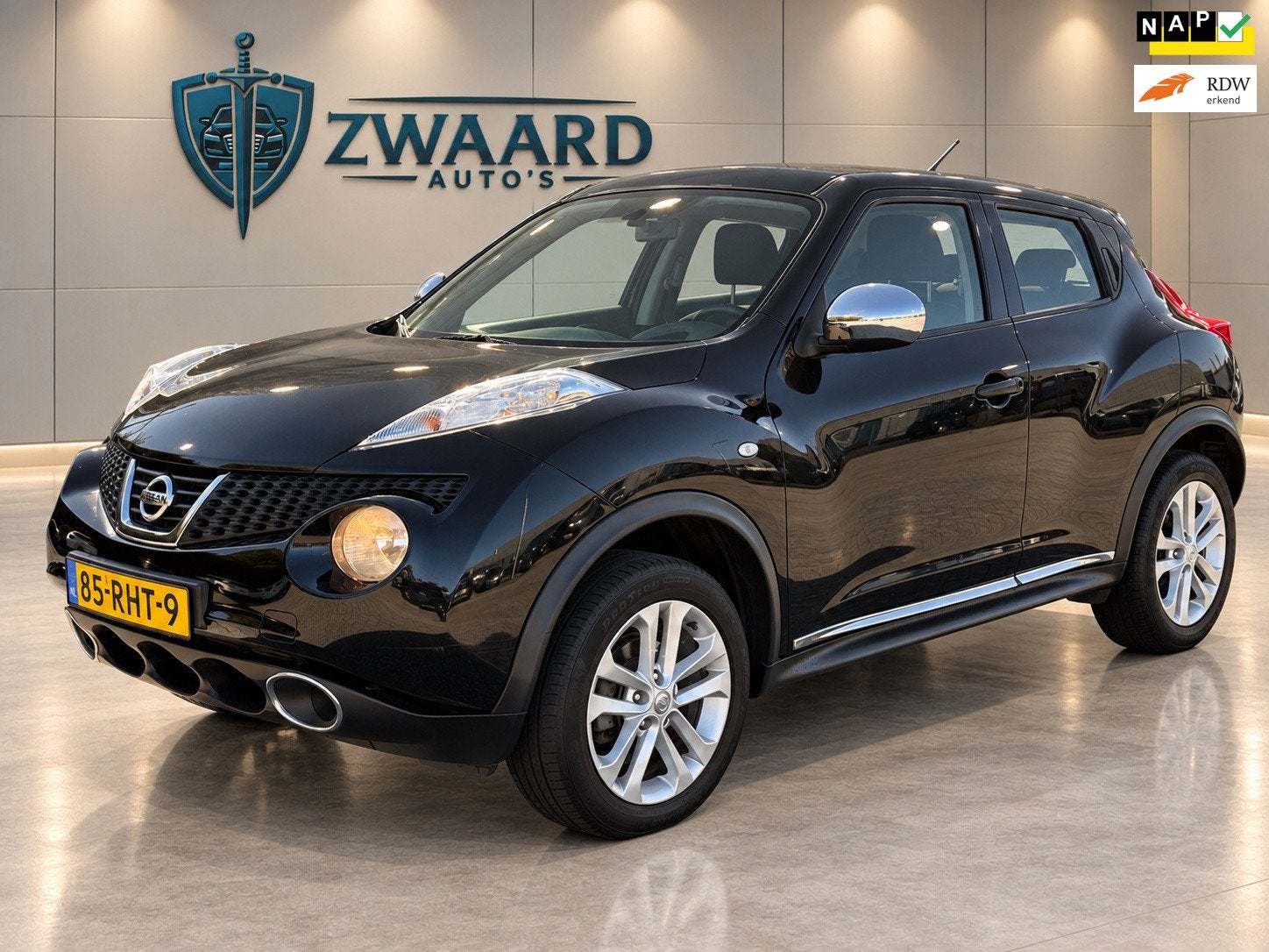 Nissan Juke 1.6 Visia l Airco l Electrische ramen & Buitensp, Auto's, Voorwielaandrijving, Stof, Zwart, 4 cilinders