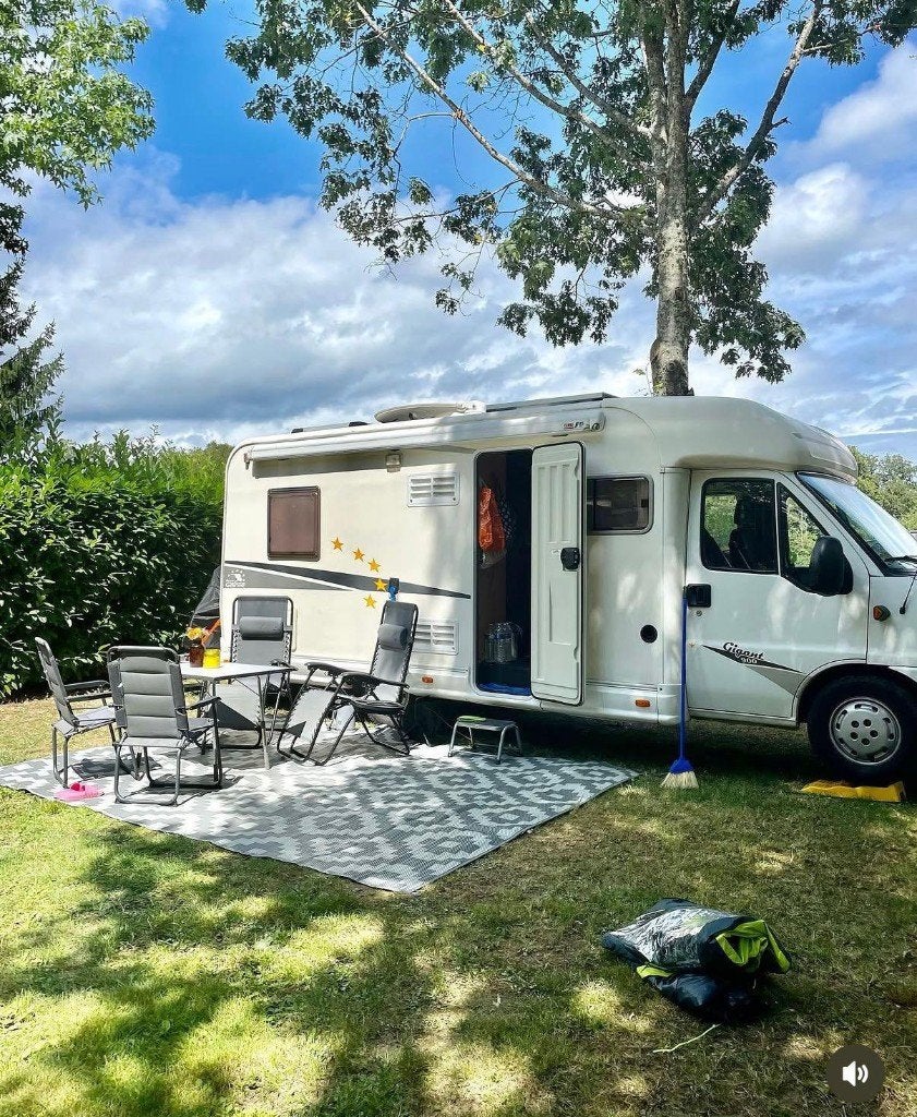 Fiat Ducato 2.8 JTD 128 PK Camper | 4 pers. | Zonnepanelen, Caravans en Kamperen, Campers, Standaard zit, Ringverwarming, Fiat