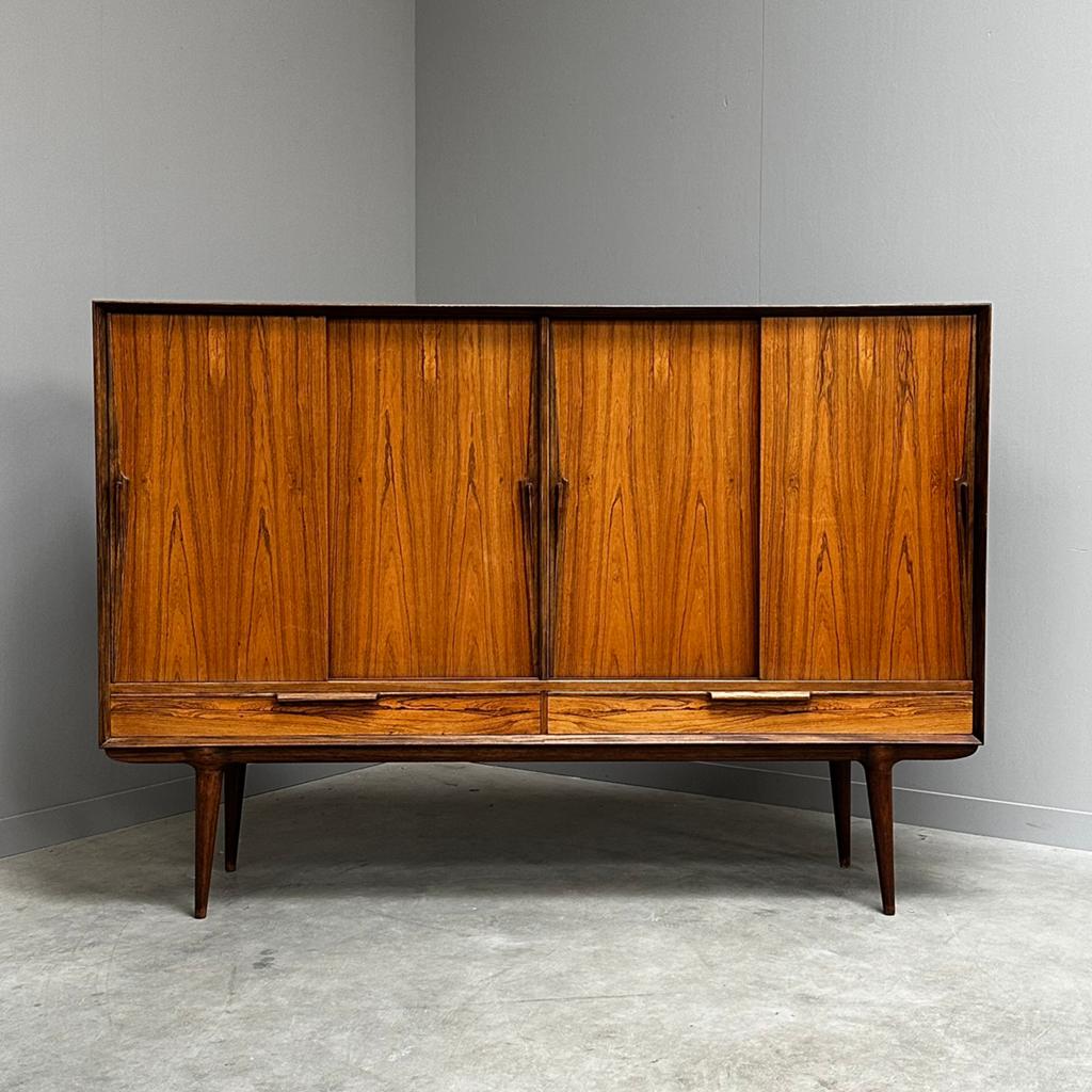 Deens vintage design highboard kast Gunni Omann jaren 60, Ophalen, Gebruikt, Met deur(en), 100 tot 150 cm