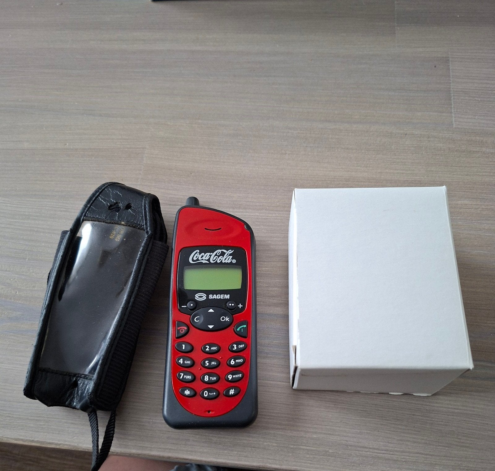 Siemens RC820 Coca-Cola Editie, Ophalen, Gebruikt, Klassiek of Candybar, Zonder simlock