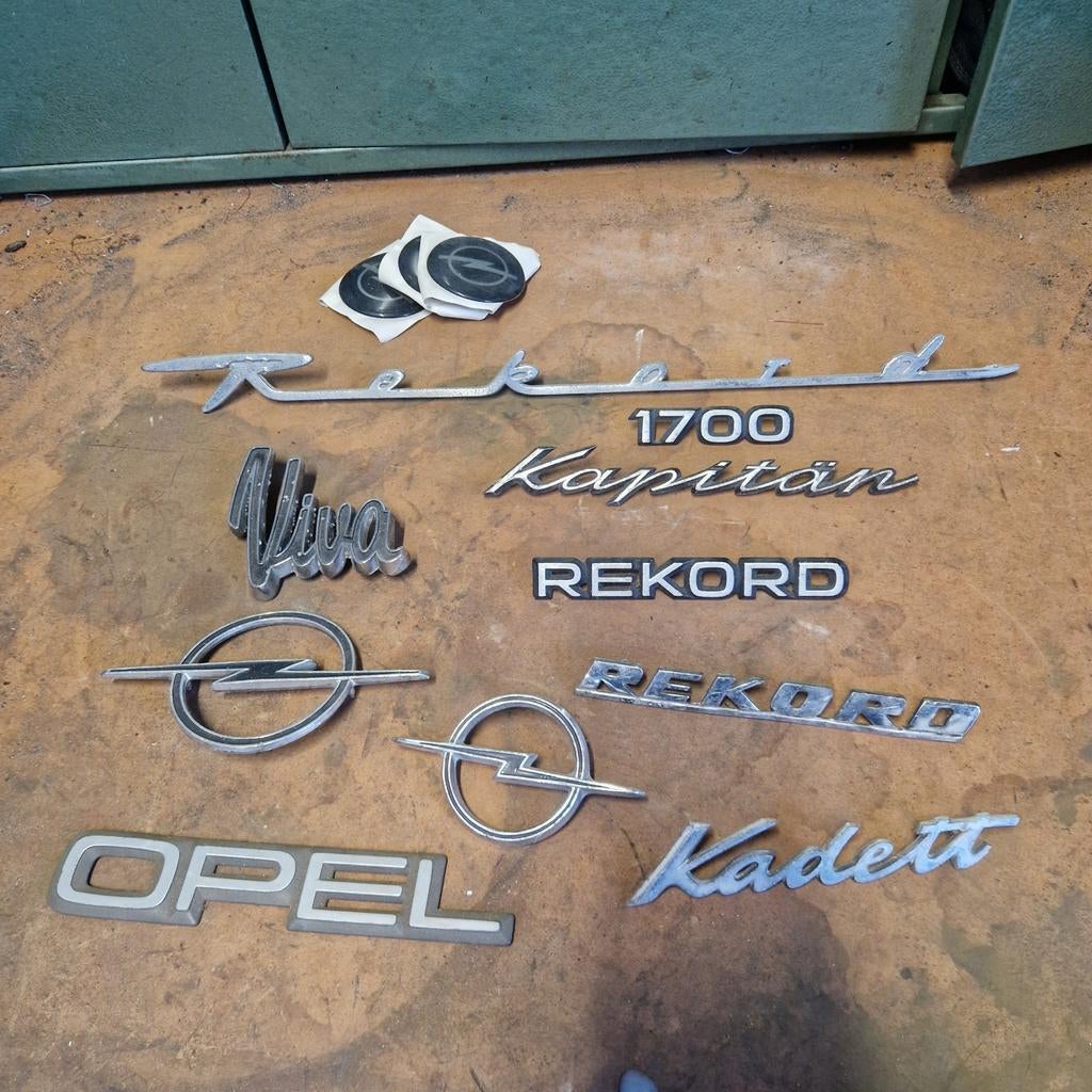 Logo opel ,toyota, Auto-onderdelen, Ophalen of Verzenden, Opel