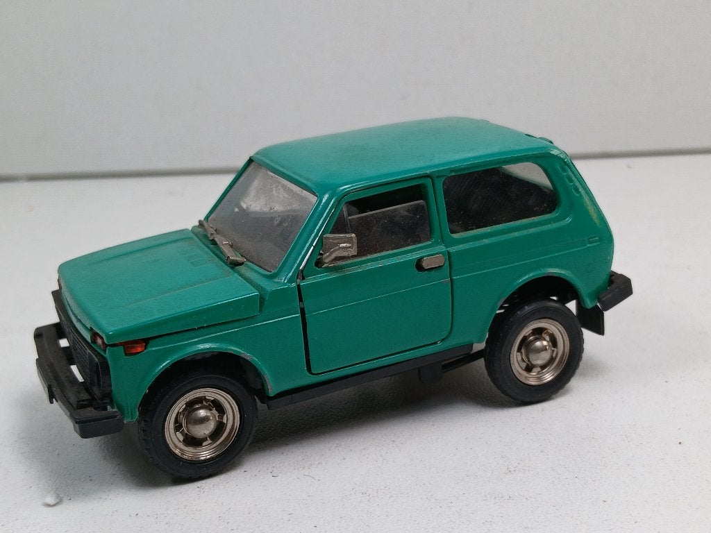 ussr 1/43 lada niva 2121, Ophalen of Verzenden, Zo goed als nieuw, Auto, Overige merken
