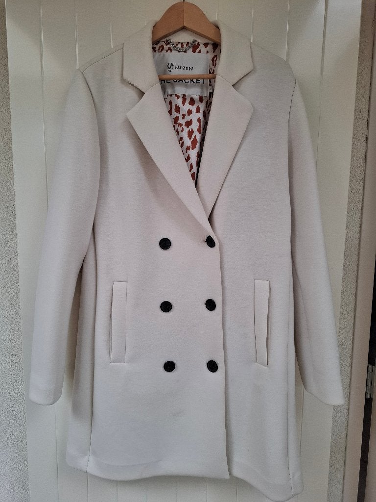 Giacomo prachtige ecru mantel maat XL, Beige, Maat 42/44 (L), Ophalen of Verzenden, Zo goed als nieuw