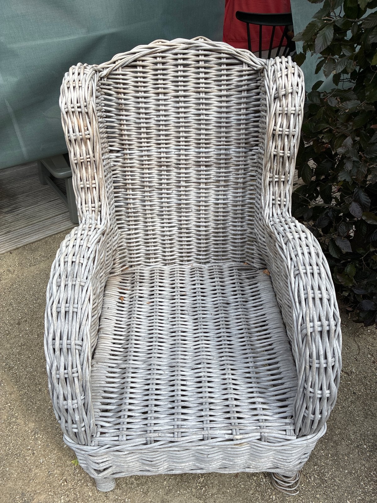 Rotan oorfauteuils, kleine zitstoelen en voetbankjes, Ophalen, Gebruikt, 4 zitplaatsen, Tuinset
