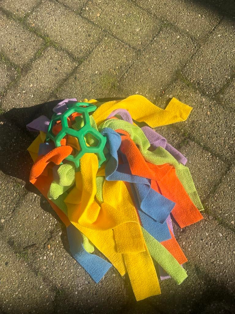Honden snuffel bal, Dieren en Toebehoren, Ophalen of Verzenden, Zo goed als nieuw, Hondenballen