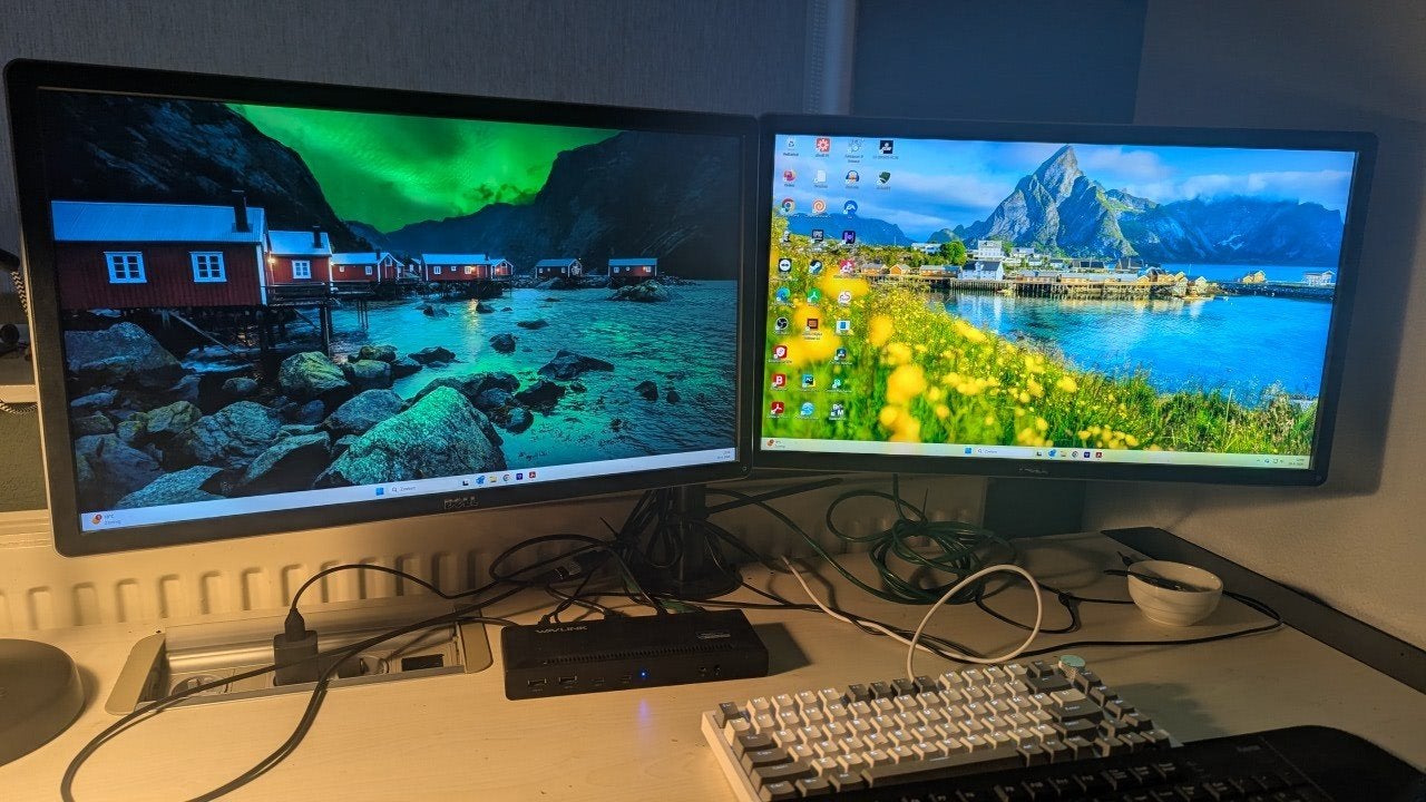 2x Dell Monitor met Dual Monitor Arm en Docking Station, Ophalen, Gebruikt, IPS, Full HD