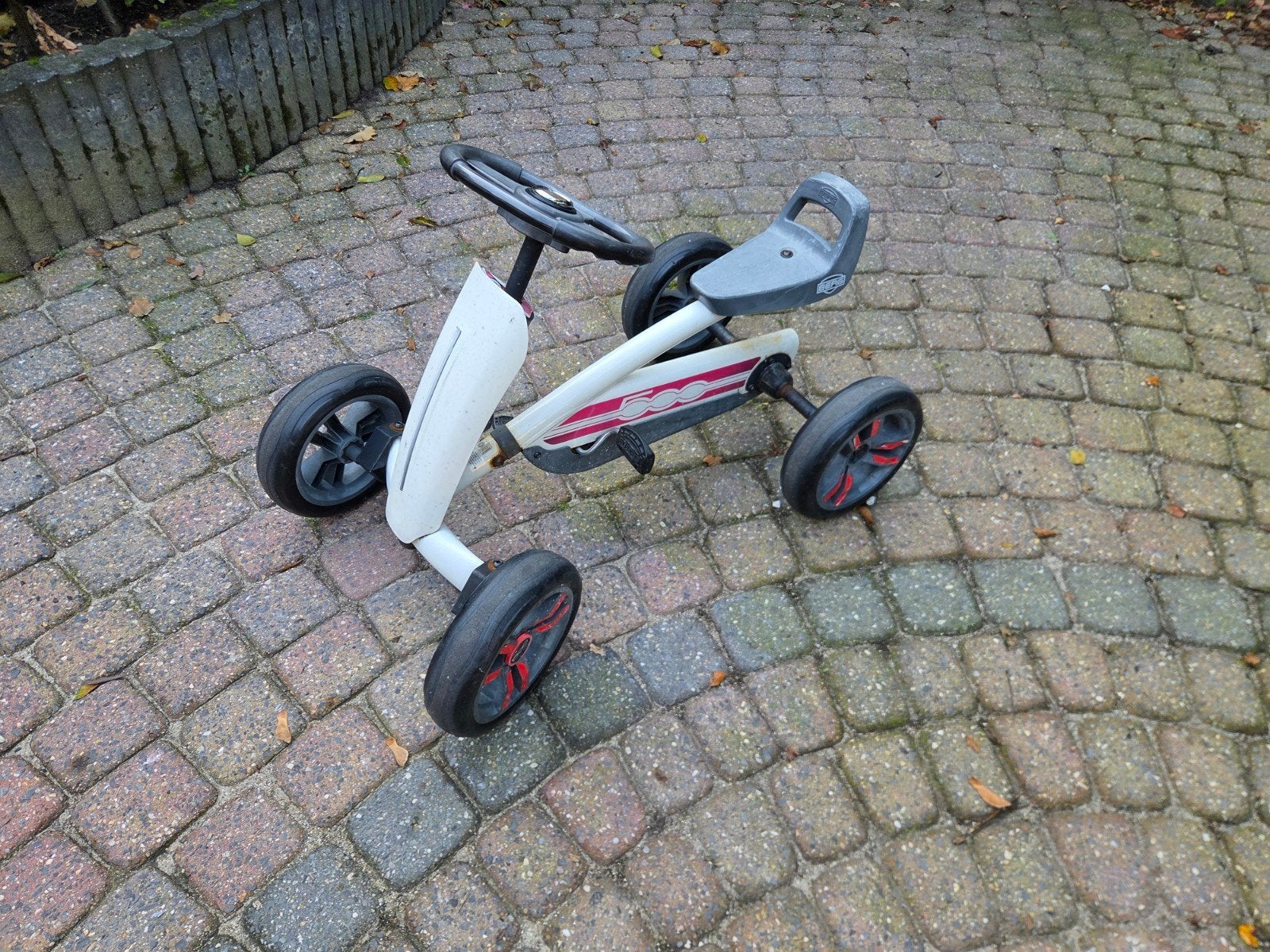 Kleine skelter,  gebruikt, werkt nog prima, Ophalen, Gebruikt, Overige merken