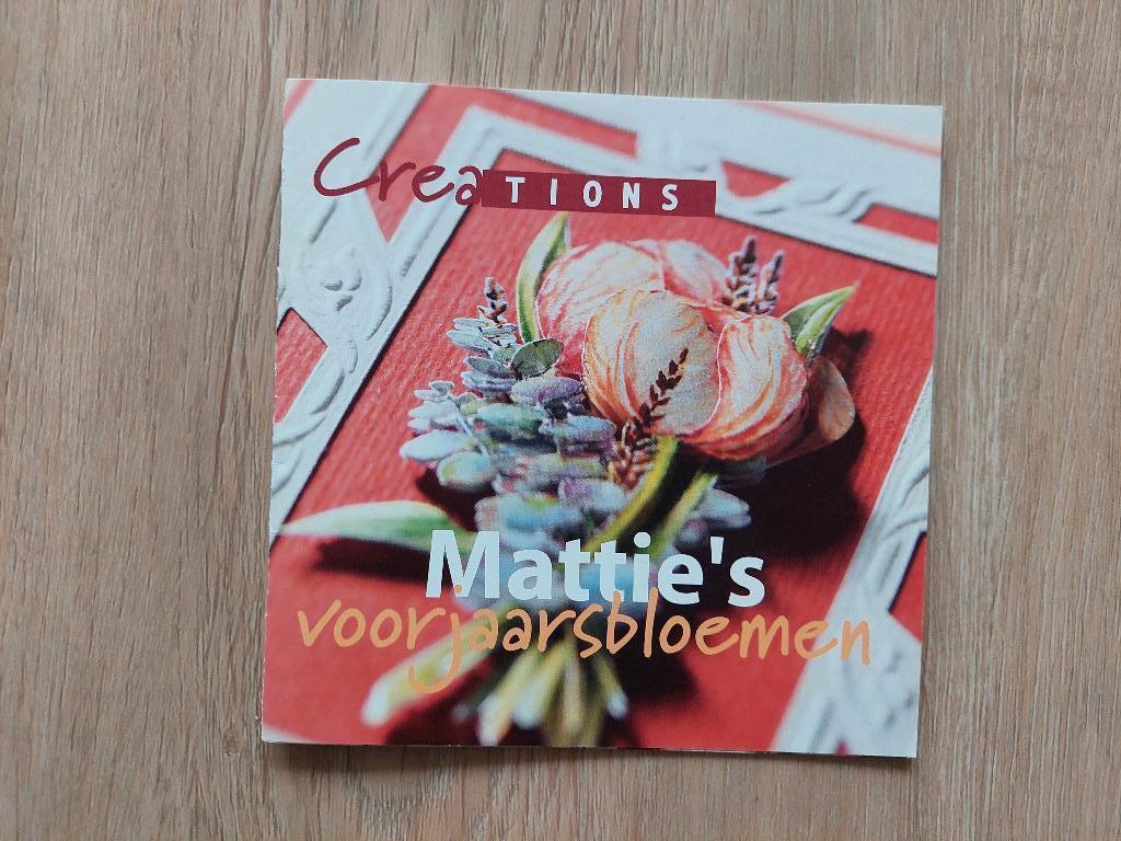 Creations Mattie's voorjaarsbloemen, Ophalen, Zo goed als nieuw, Overige thema's, Overige typen