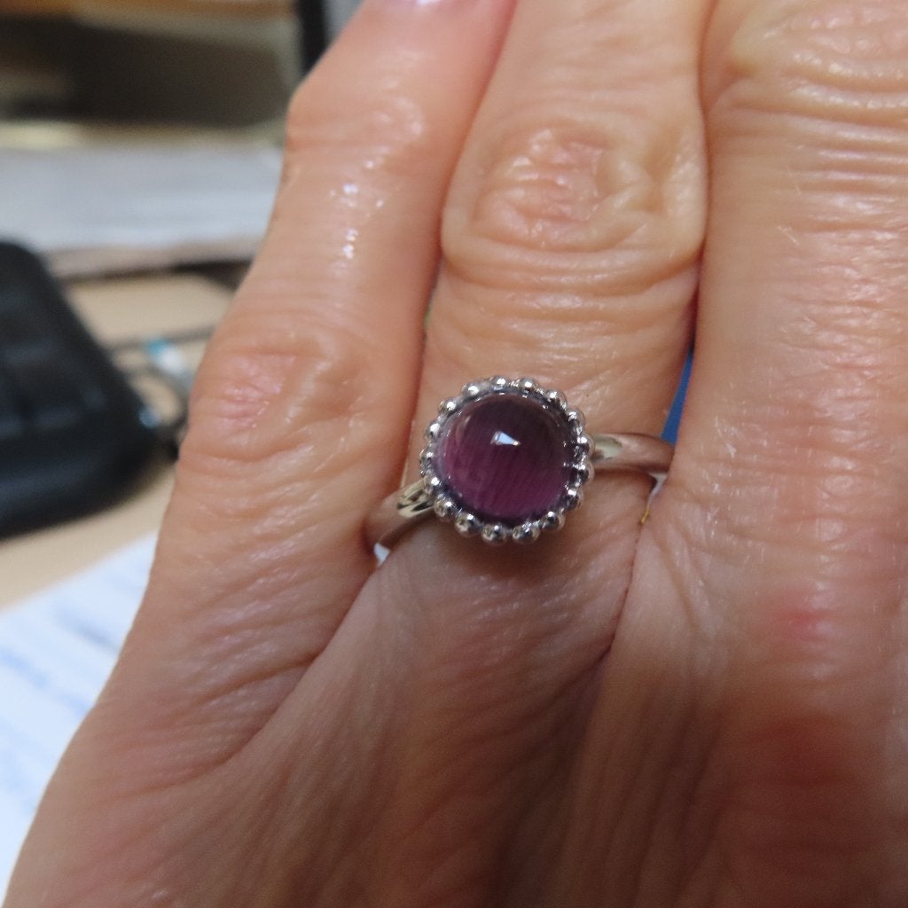 Zinzi   ring zilver met paars steentje, 18 tot 19, Verzenden, Zo goed als nieuw, Dame