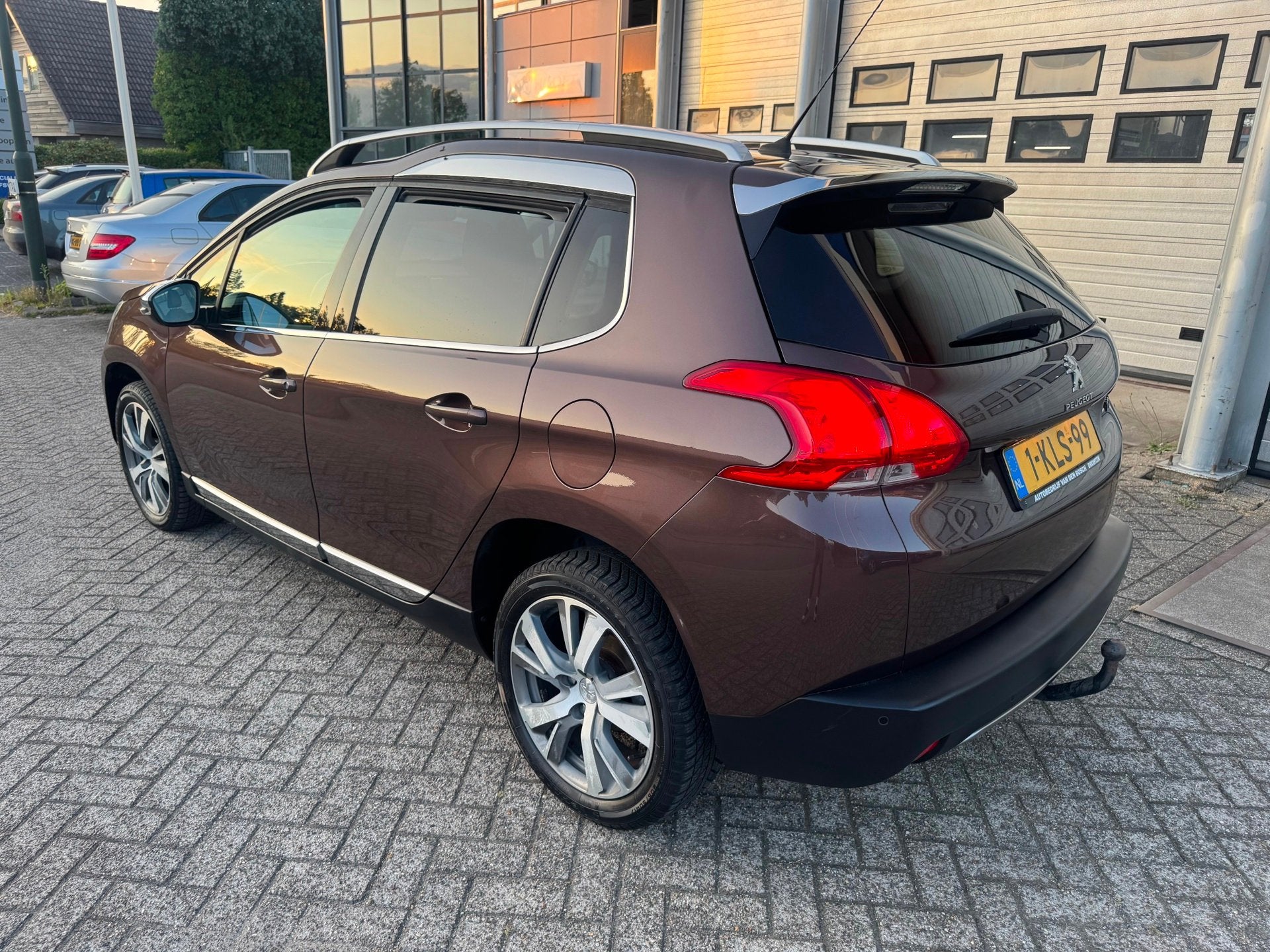Peugeot 2008 1.6 VTi Féline Panodak,Trkhaak, Alcantara, Auto's, Voorwielaandrijving, Euro 5, Gebruikt, 4 cilinders