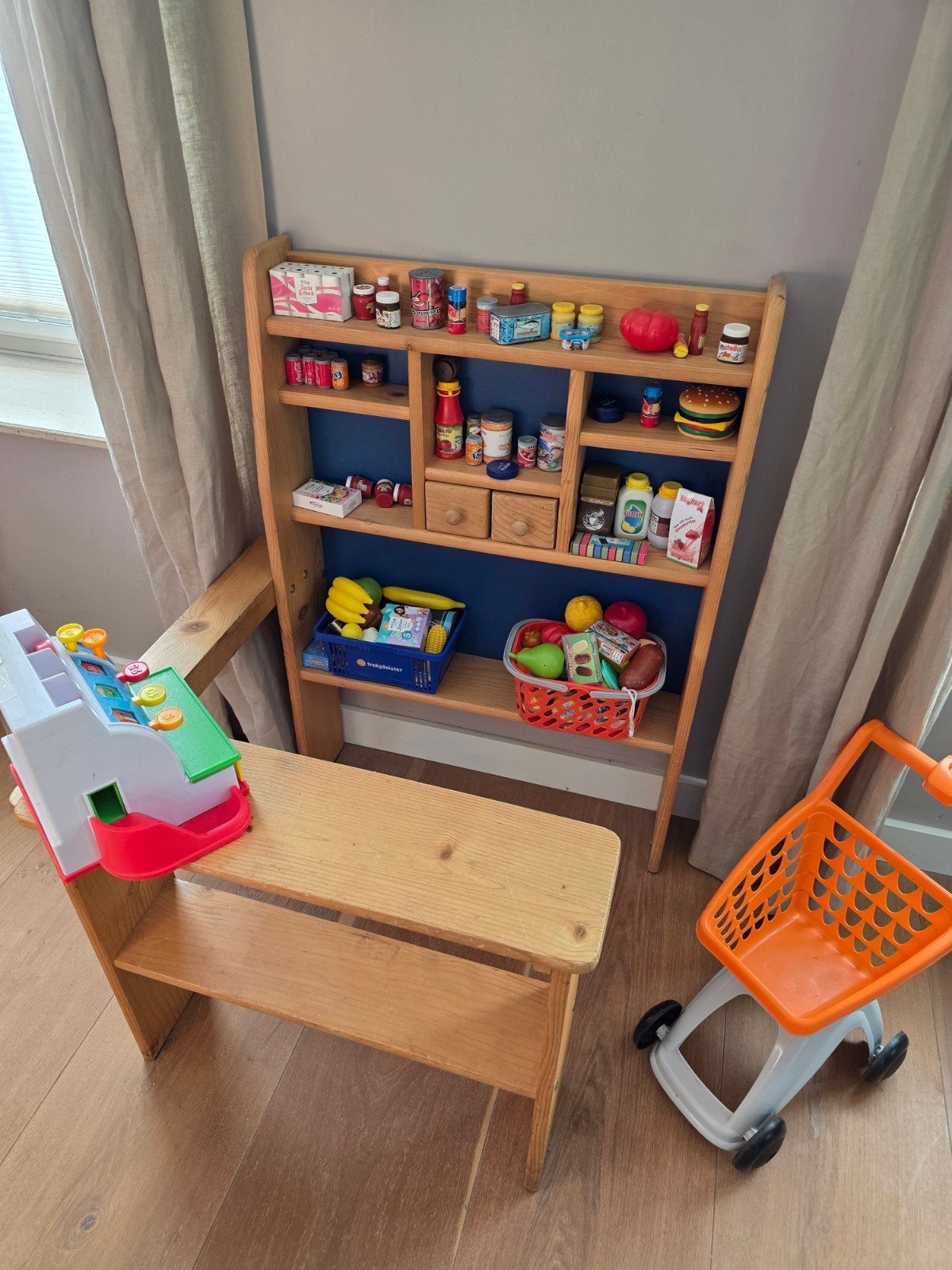 Houten speelgoedwinkel met accessoires en winkelwagentje, Ophalen, Jongen of Meisje
