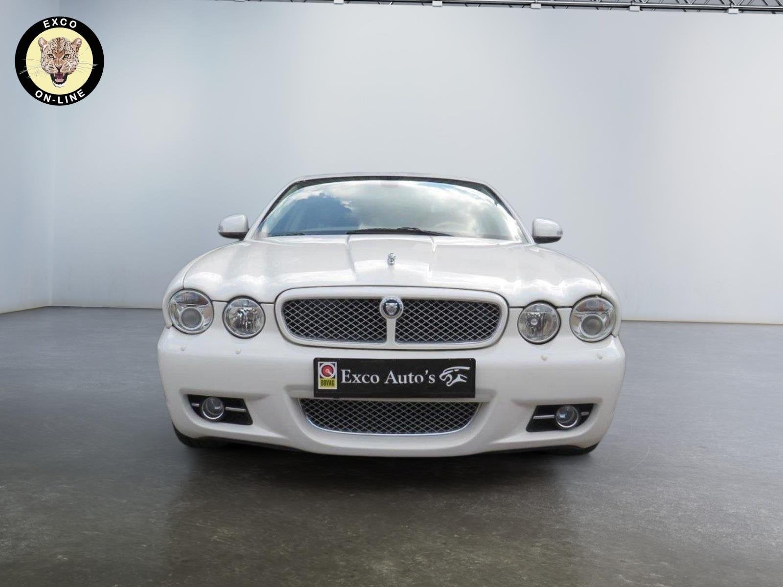 Jaguar XJ 4.2 V8 Sovereign LWB, Automaat, Dealer onderhouden, Achterwielaandrijving, Gebruikt