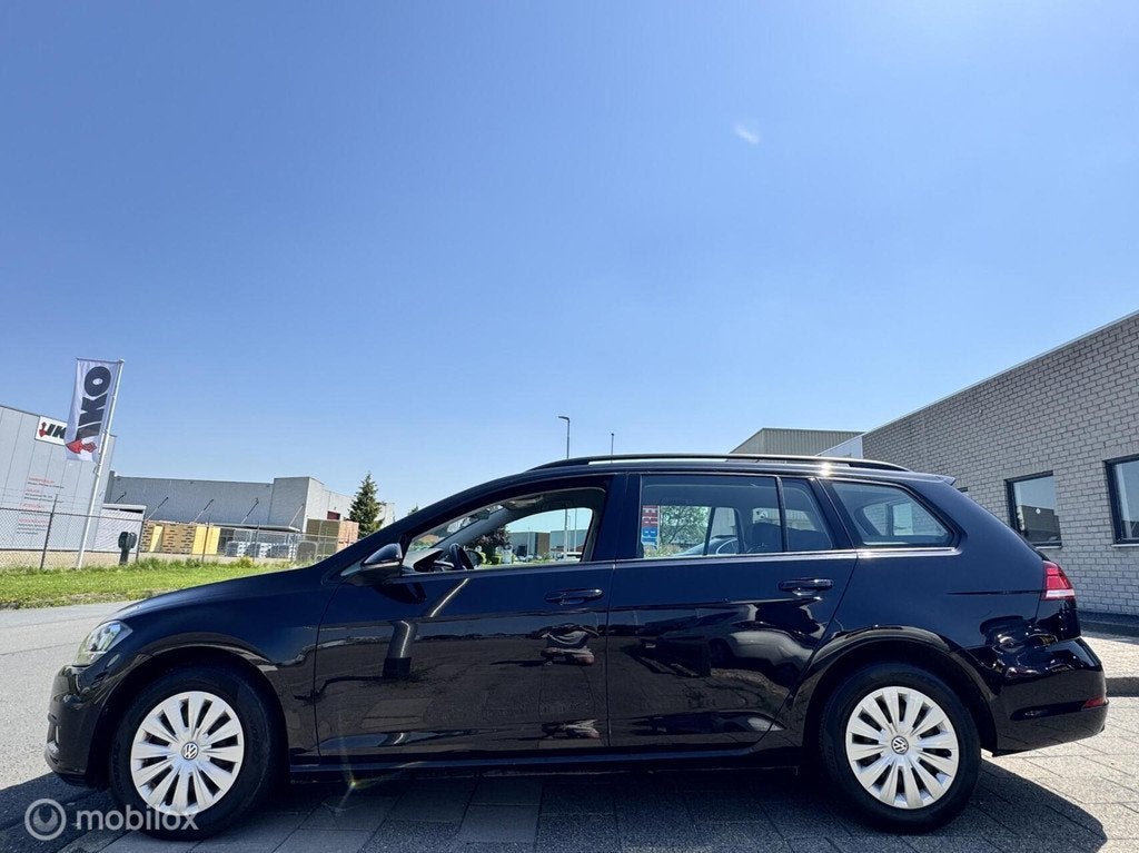 Volkswagen Golf Variant 1.0 TSI Trendline|Carplay Clima LED, Auto's, Voorwielaandrijving, 86 pk, Euro 6, Zwart