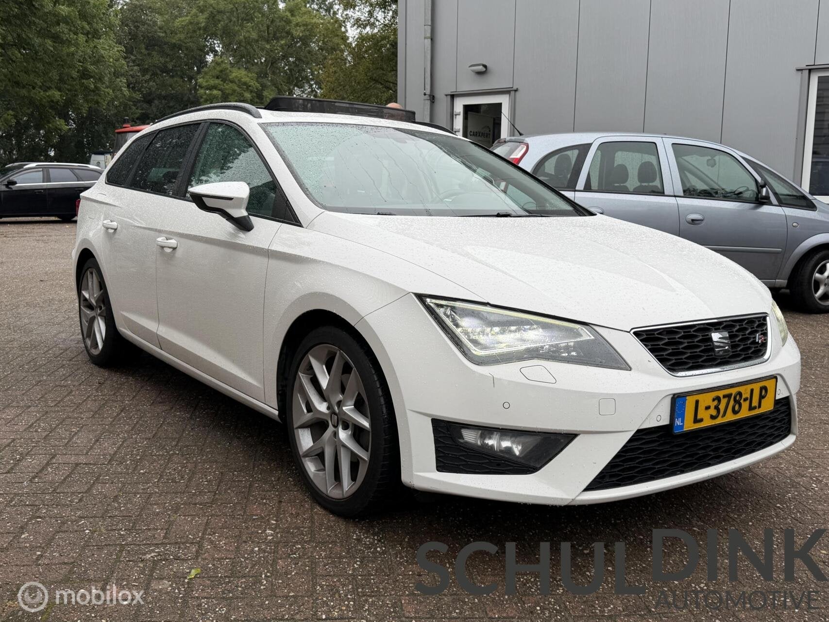 Seat Leon ST 1.4 TSI ACT FR Dynamic PANORAMADAK|TREKHAAK, Auto's, Gebruikt, Euro 6, 4 cilinders, 150 pk