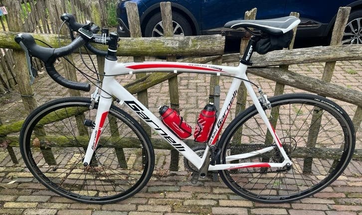 Garnelli racefiets incl fietscomputers en accessoires., Fietsen en Brommers, 28 inch, Gebruikt, Aluminium, 15 tot 20 versnellingen