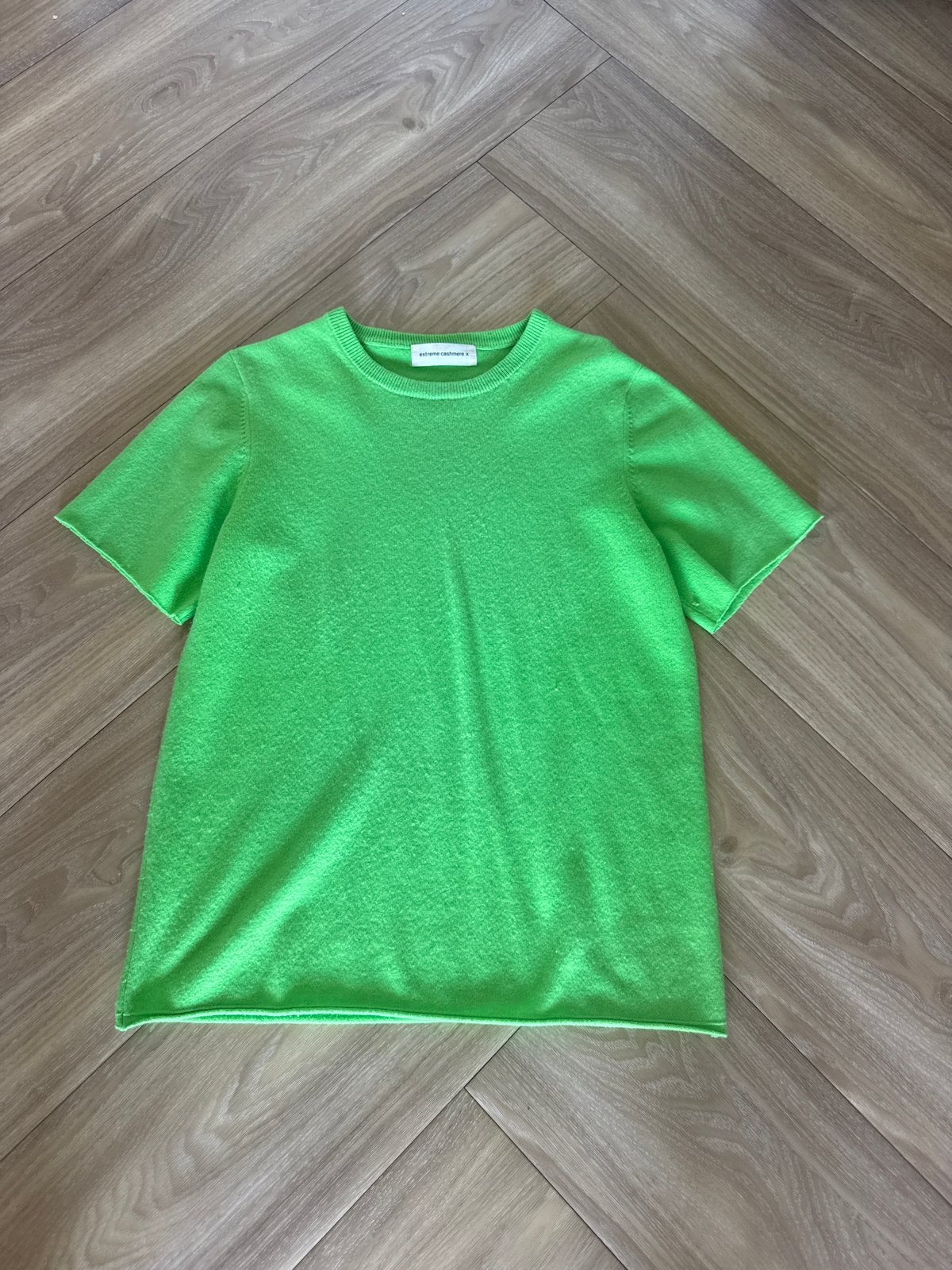 Extreme Cashmere X T-shirt - Groen, Maat 38/40 (M), Ophalen of Verzenden, Zo goed als nieuw, Korte mouw
