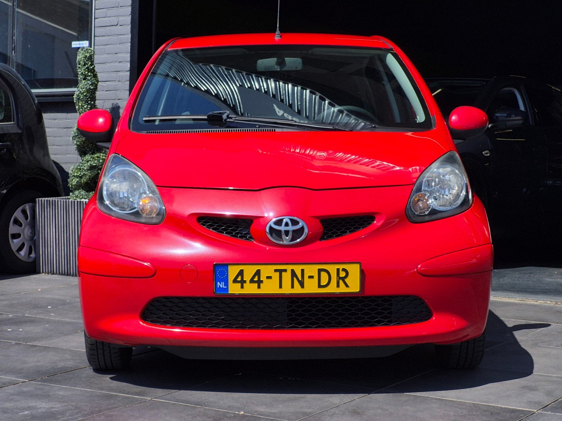 Toyota Aygo 1.0-12V +|2e eig|NAP|Carplay|El.Ramen|5Drs|APK, Voorwielaandrijving, Stof, Gebruikt, Huisgarantie