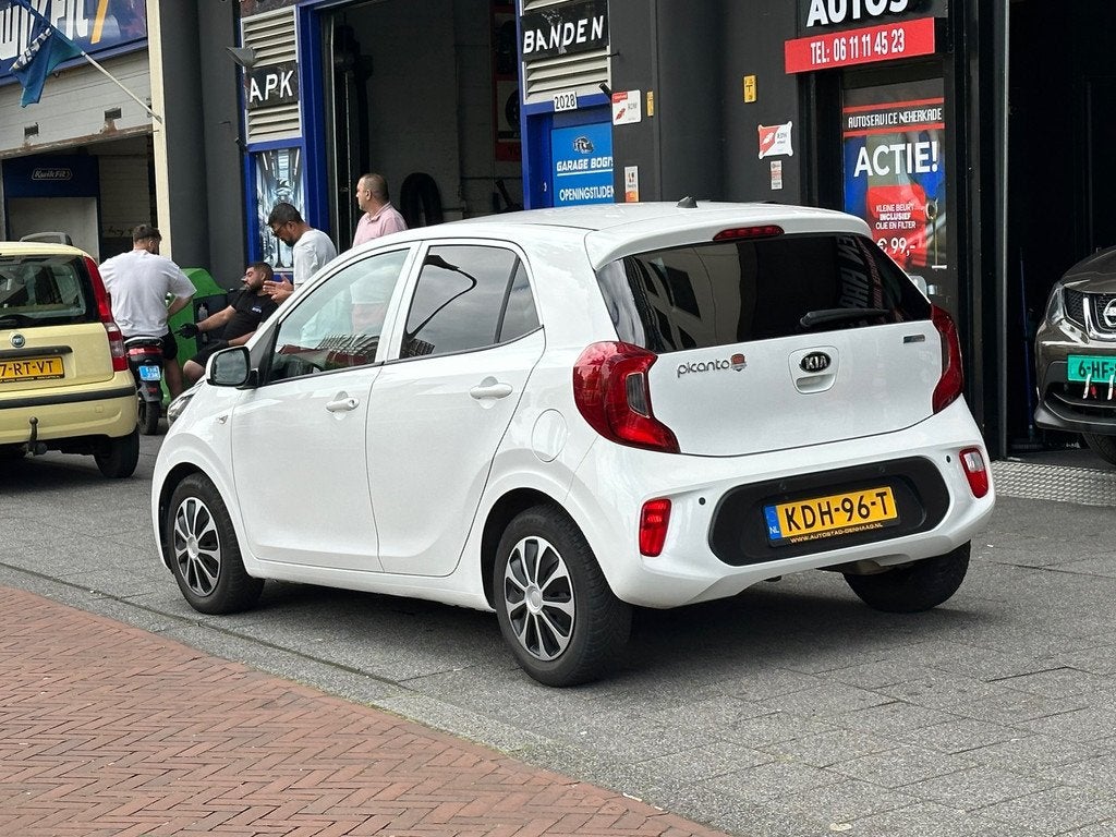 Kia Picanto 1.2 CVVT Airco Stoel/Stuurverwarming PDC, Auto's, Voorwielaandrijving, 839 kg, Stof, Gebruikt