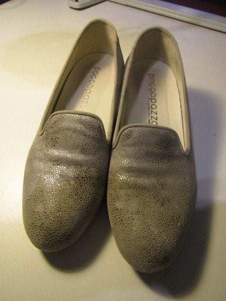 F1410 Poccopazza 37,5 loafers beige goud suède leder leer, Verzenden, Poccopazza, Zo goed als nieuw, Instappers