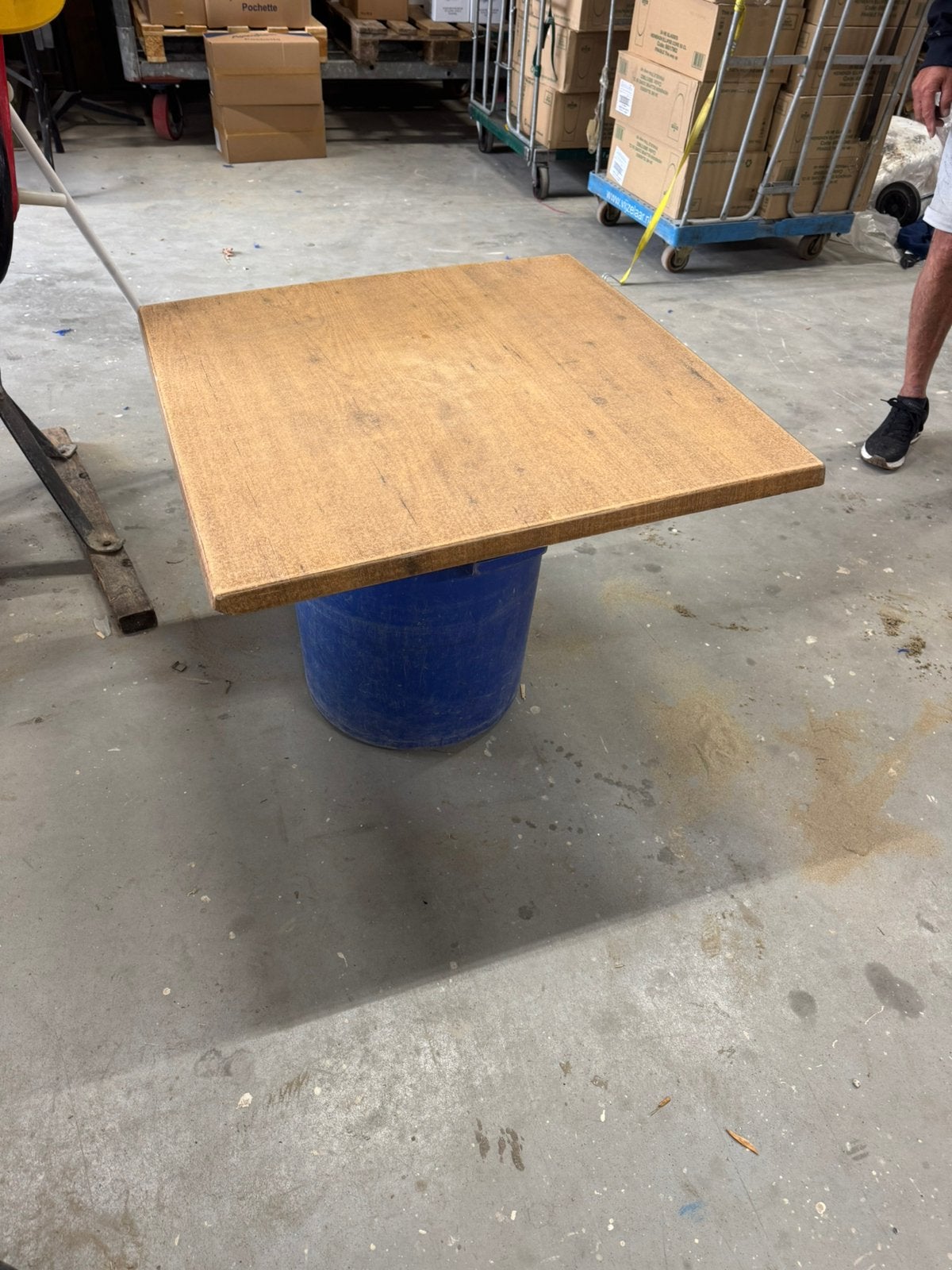 Nog 10 tafels met stevige poten 80 x 80, Ophalen, Rechthoekig