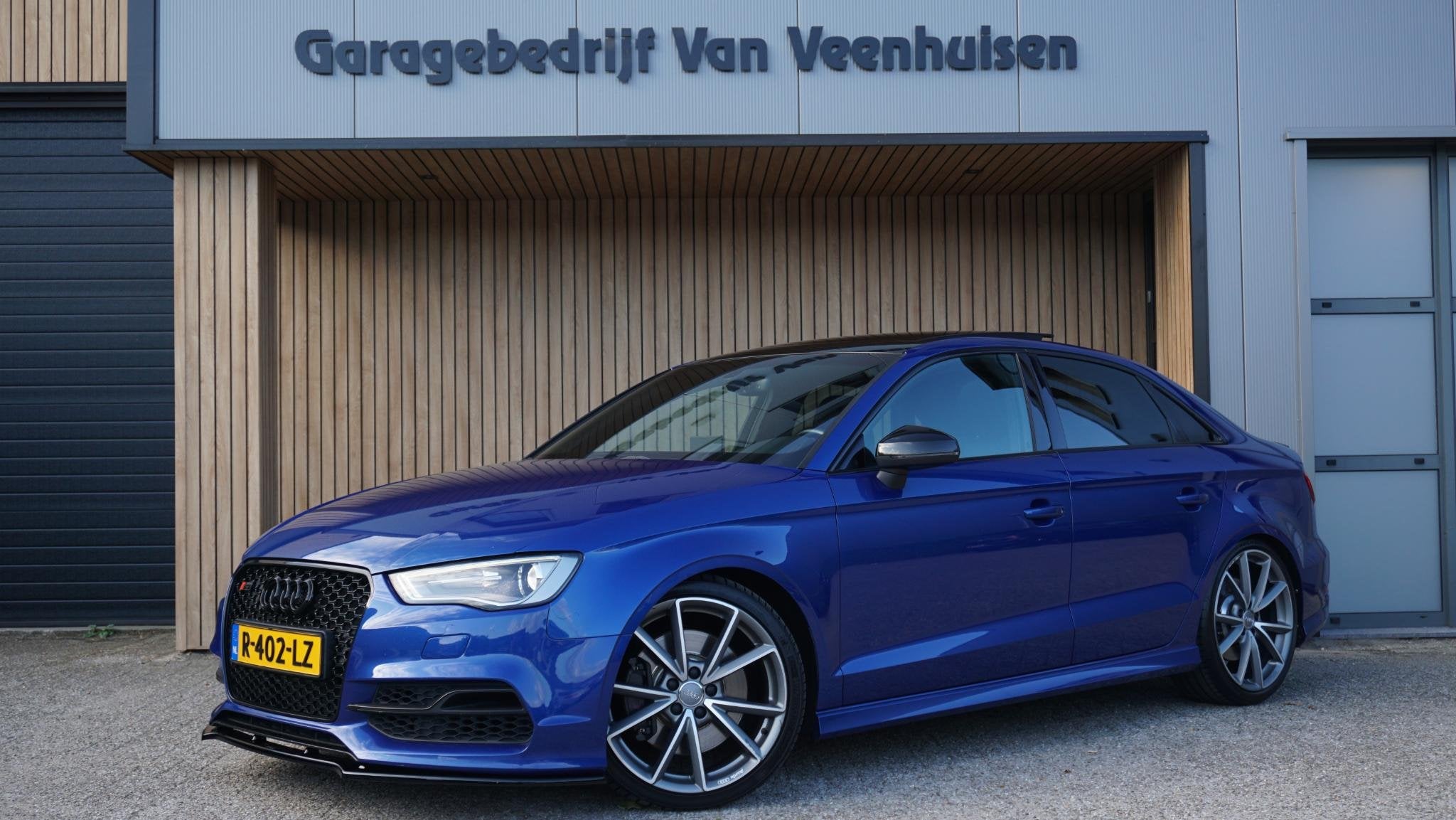 Audi S3 Limousine 2.0 TFSI 300pk quattro Pano.Dak B&O 19inch, Auto's, Audi, Automaat, S3, Gebruikt, 4 cilinders