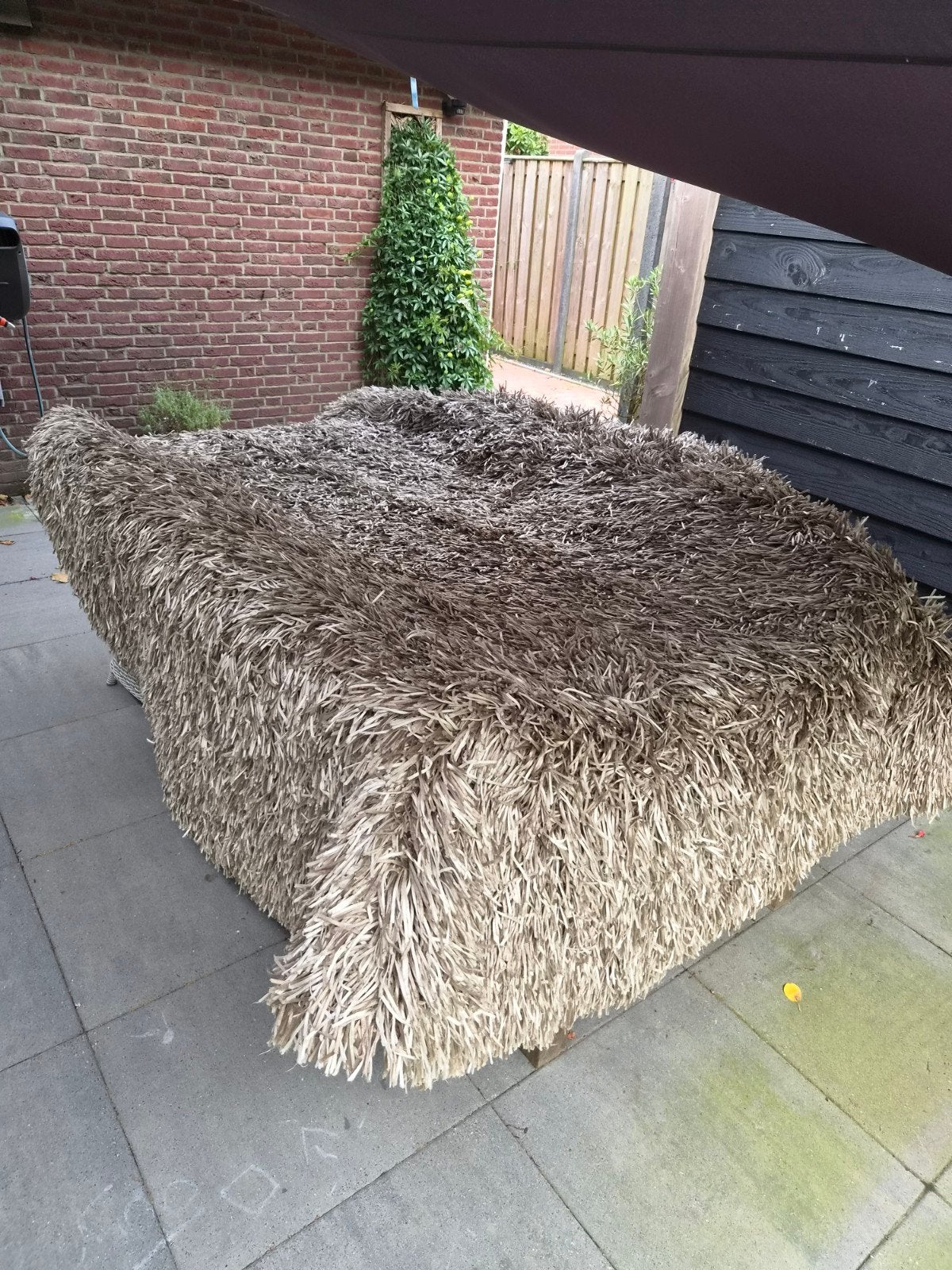 Groot rond hoogpolig vloerkleed 305cm!, Gebruikt, Beige, Rond, 200 cm of meer