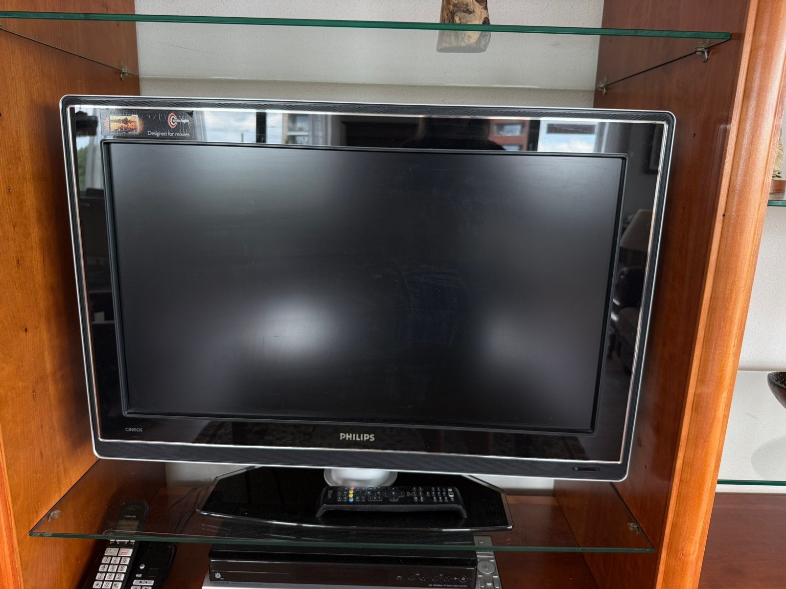 Philips Cineos LCD televisie 32 inch met afstandsbediening, Ophalen, Philips, LCD, 80 tot 100 cm