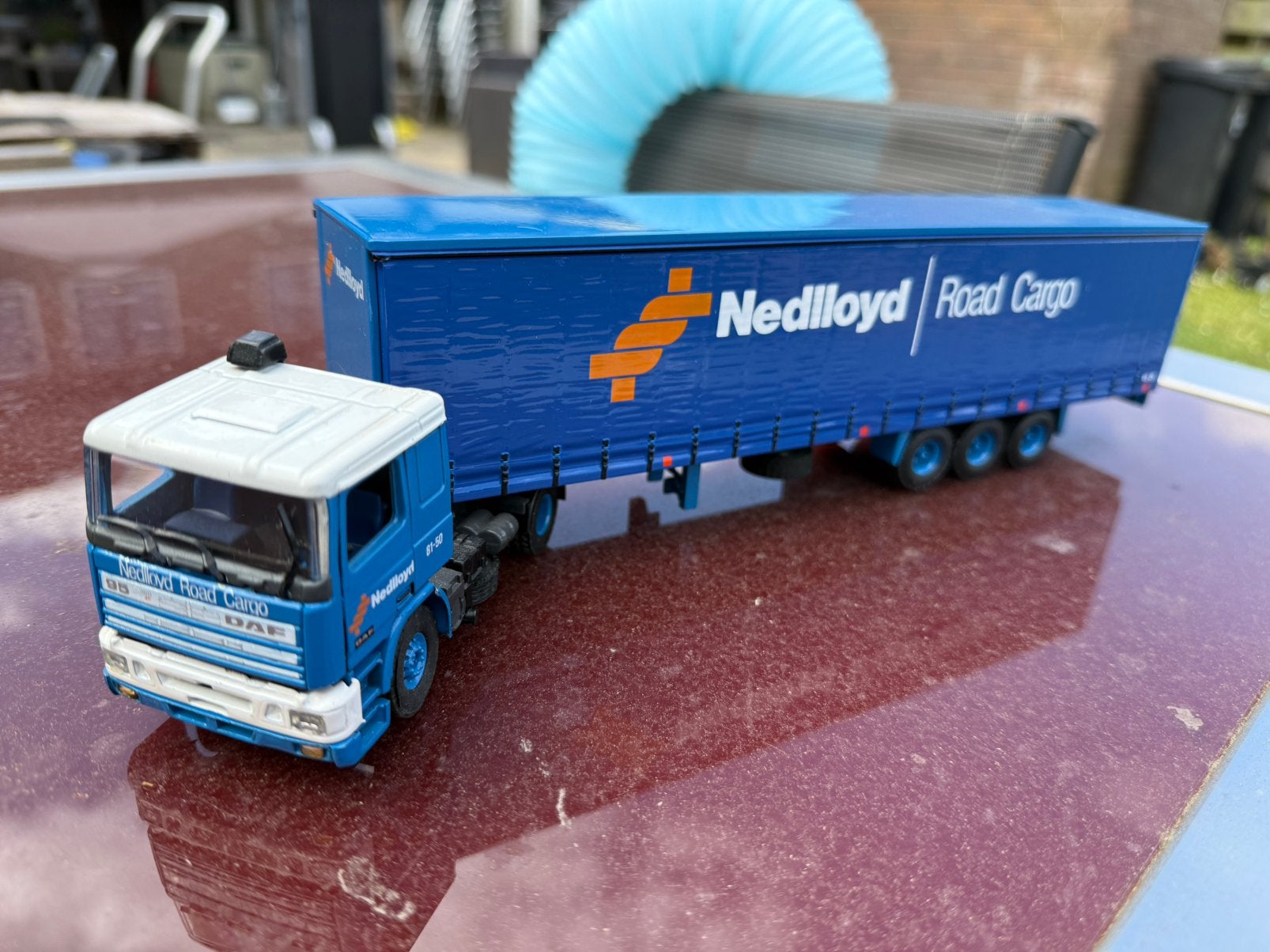 Nedlloyd vrachtwagens, Ophalen, Zo goed als nieuw, Bus of Vrachtwagen