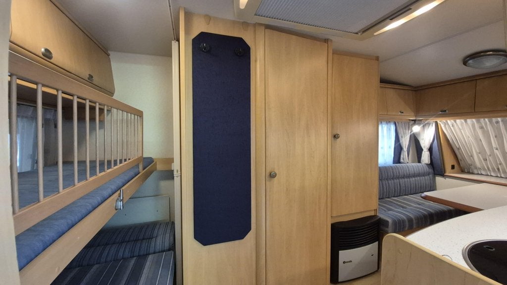 Hobby De luxe Easy 400 KB Stapelbed, Caravans en Kamperen, Standaardzit, Dwars-stapelbed, Hobby, Bedrijf