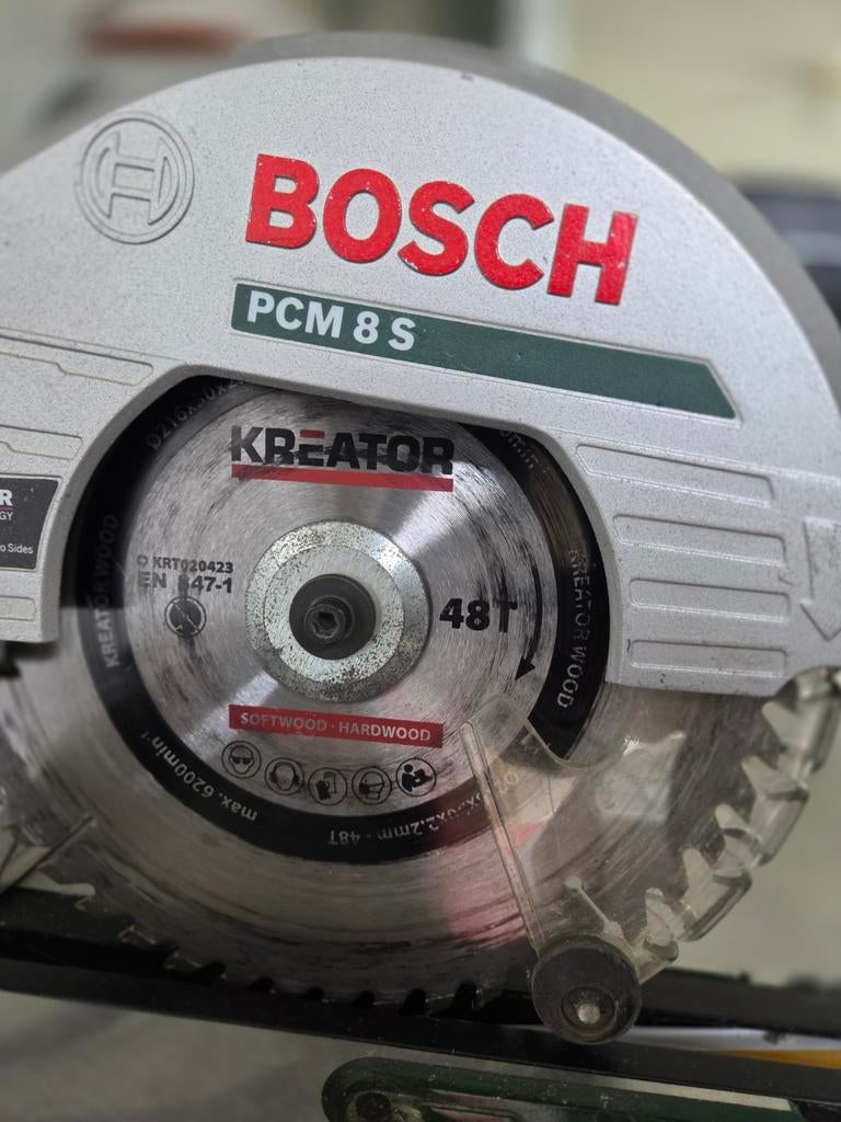 BOSCH PCM 8 S Afkortzaag - Gebruikt en Functioneel, Doe-het-zelf en Verbouw, Gereedschap | Zaagmachines, Ophalen of Verzenden