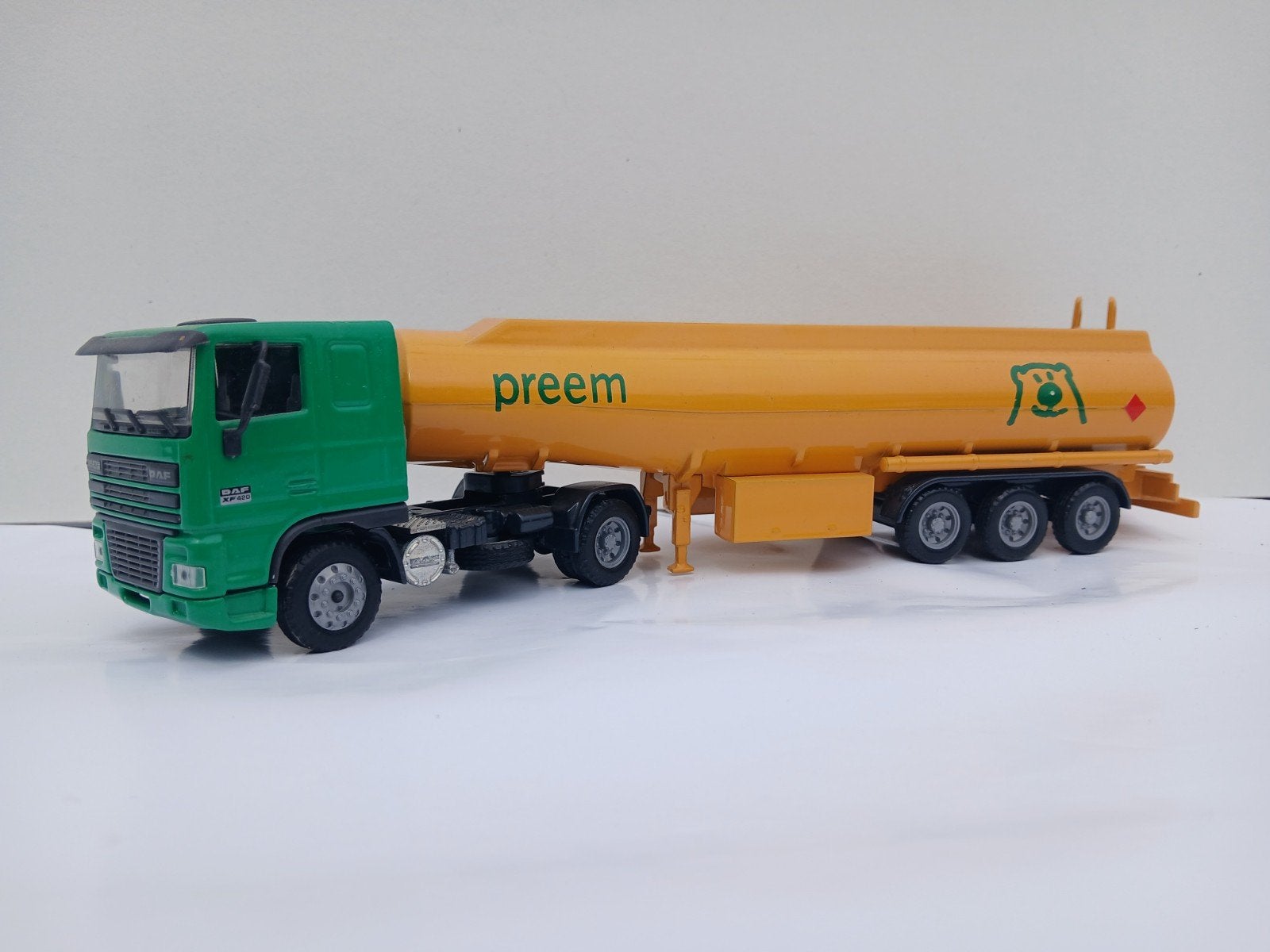 95 XF DAF, JOAL., Hobby en Vrije tijd, Modelauto's | 1:50, Ophalen of Verzenden, Bus of Vrachtwagen