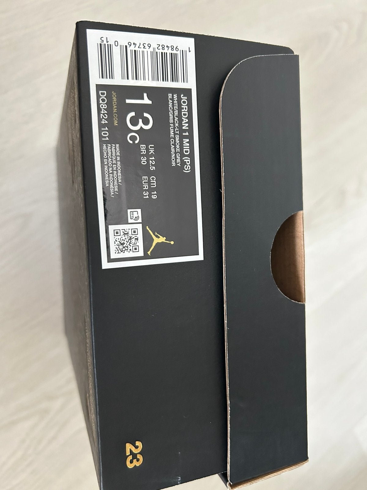 Jordan 1 Mid maat 31, Gebruikt, Ophalen of Verzenden, Jongen of Meisje, Sportschoenen