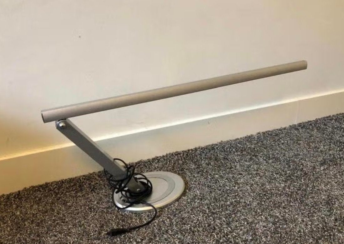 Nagel lamp, Ophalen, Bureaulamp, Gebruikt, G13 (TL)