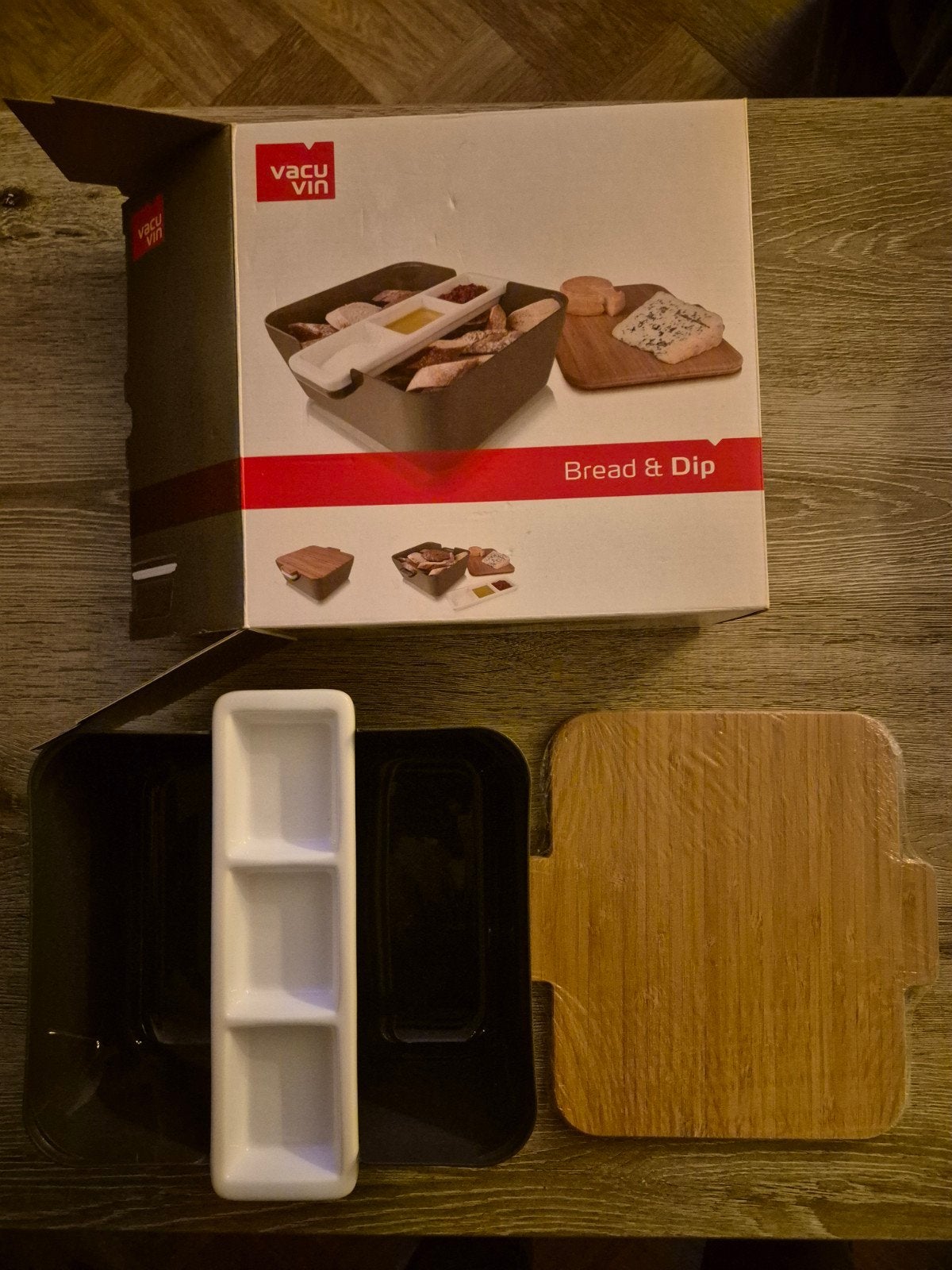 Vacuvin Brood & Dip Serveerschaal - Nieuw in doos, Snij-/serveerplank, Ophalen of Verzenden, Nieuw, Overige merken