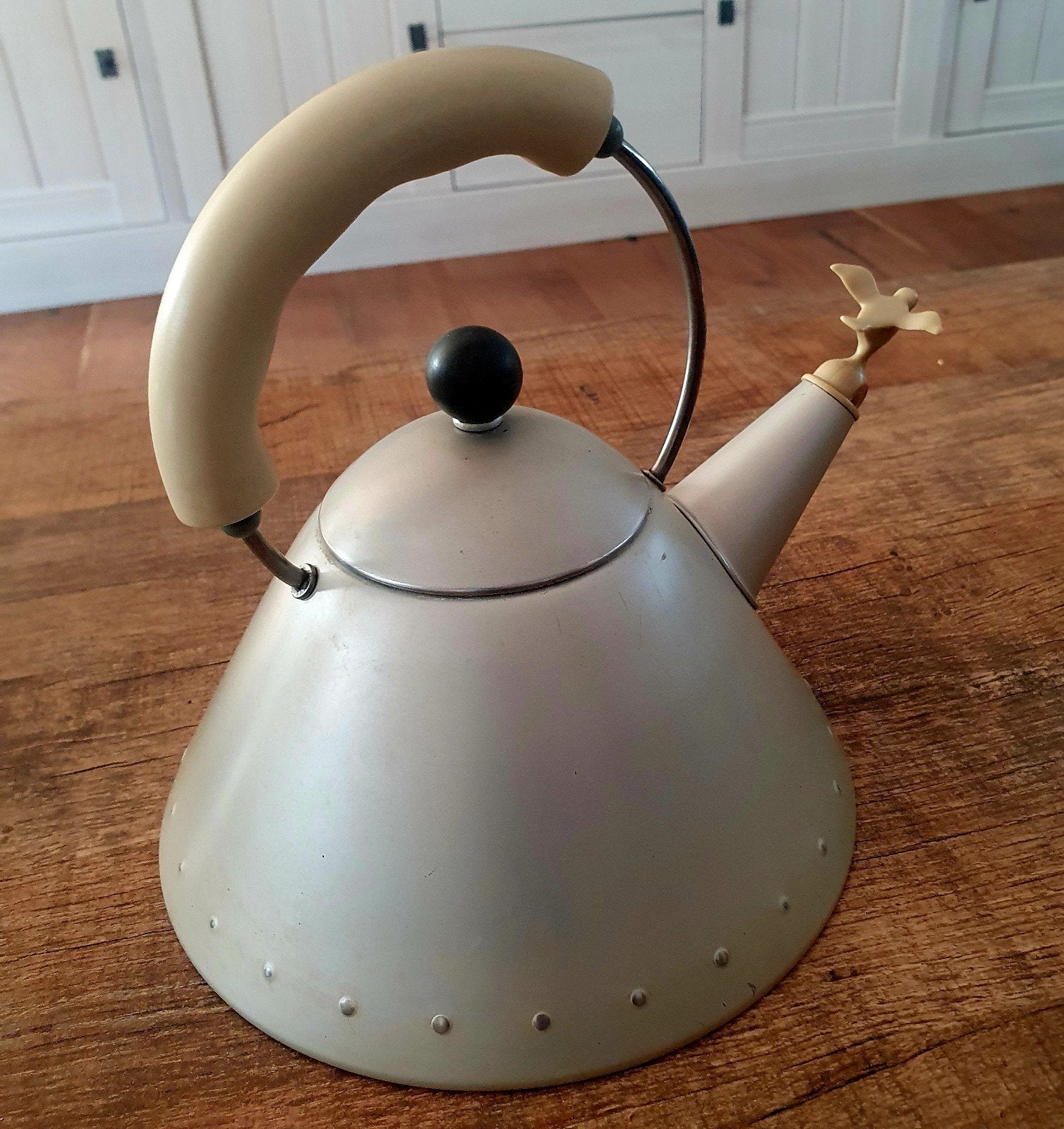 Alessi 9093 fluitketel geanodiseerd mat staal Michael Graves, Ophalen of Verzenden