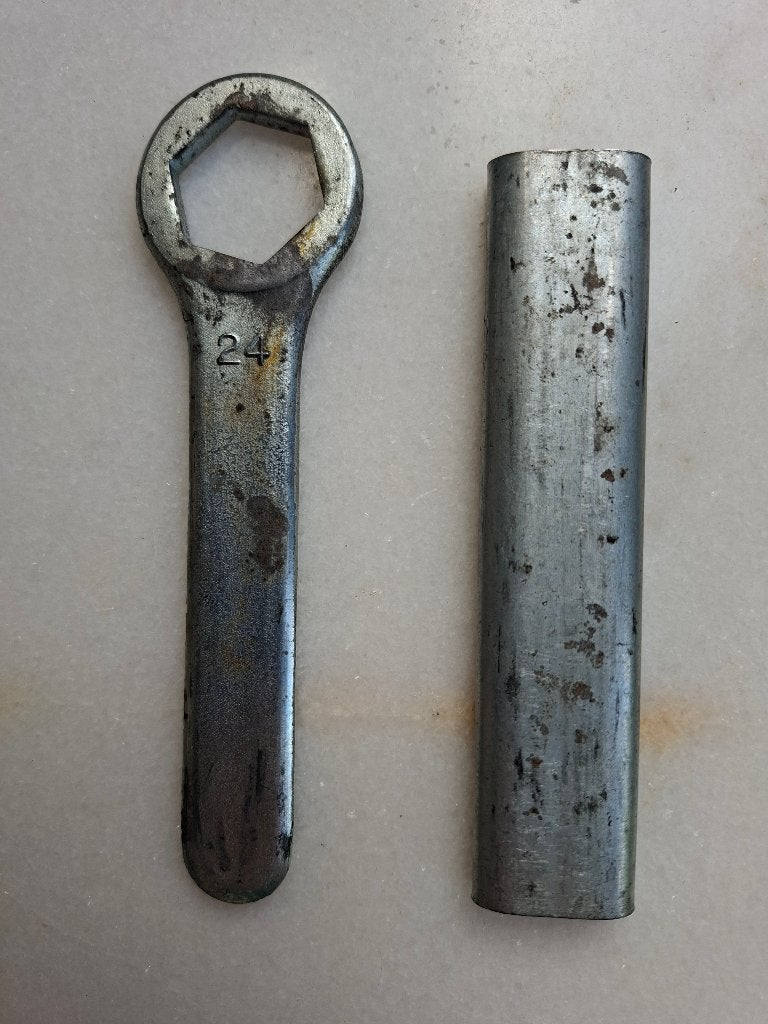 Honda ringsleutel maat 24mm  met verlengstuk, Ophalen of Verzenden, Gebruikt