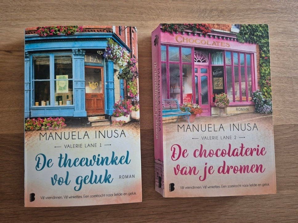 Manuela Inusa - De theewinkel vol geluk & De chocolaterie, Ophalen of Verzenden, Zo goed als nieuw, Manuela Inusa, Nederland