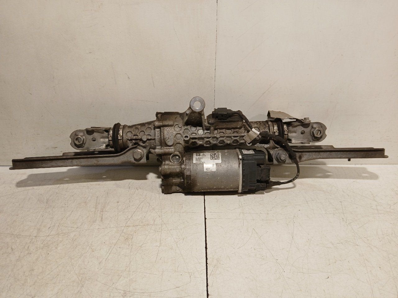 Stuurhuis BMW 5 serie, Onderdelen@venauto.nl, Van der Ven Autorecycling B.V., Gebruikt, Ettenseweg 76, 4706 PB Roosendaal, The Netherlands