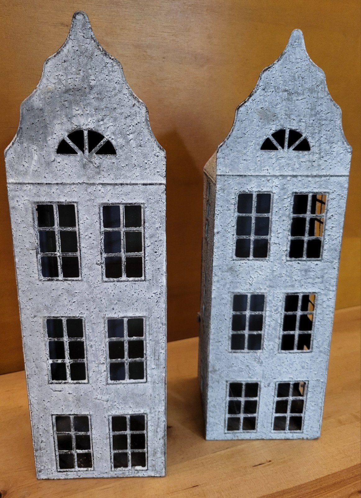 Sfeervolle set van 2 metalen grachtenpandjes / windlichten, Ophalen of Verzenden, Zo goed als nieuw, Grijs, Metaal